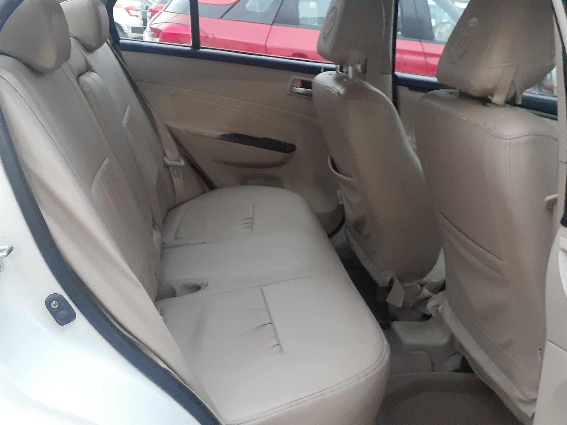 Swift DZire image 3 Swift DZire image 3