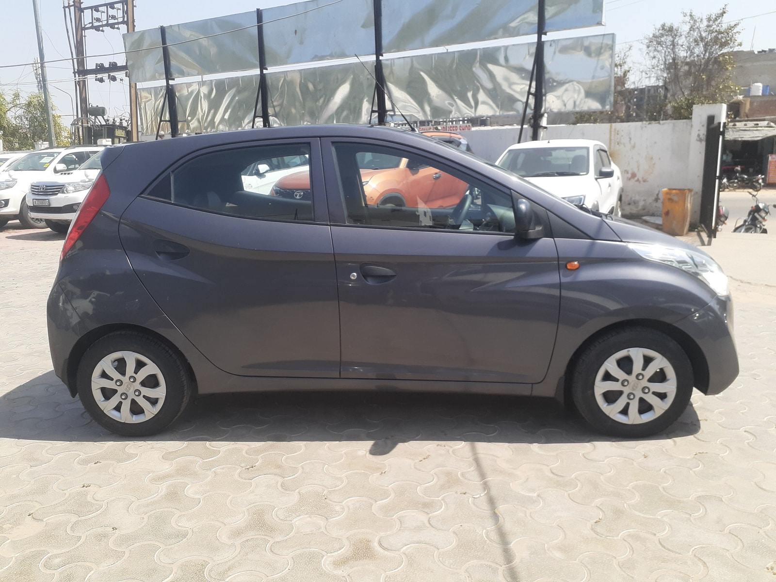 EON image 6 EON image 6