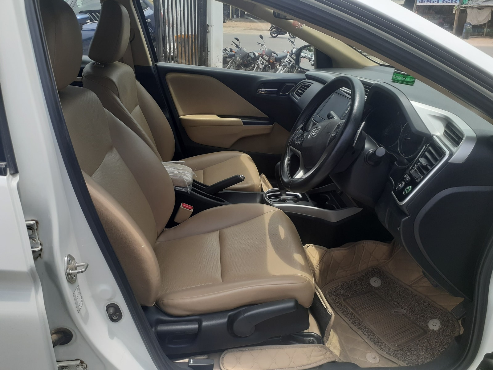 City image 11 City image 11