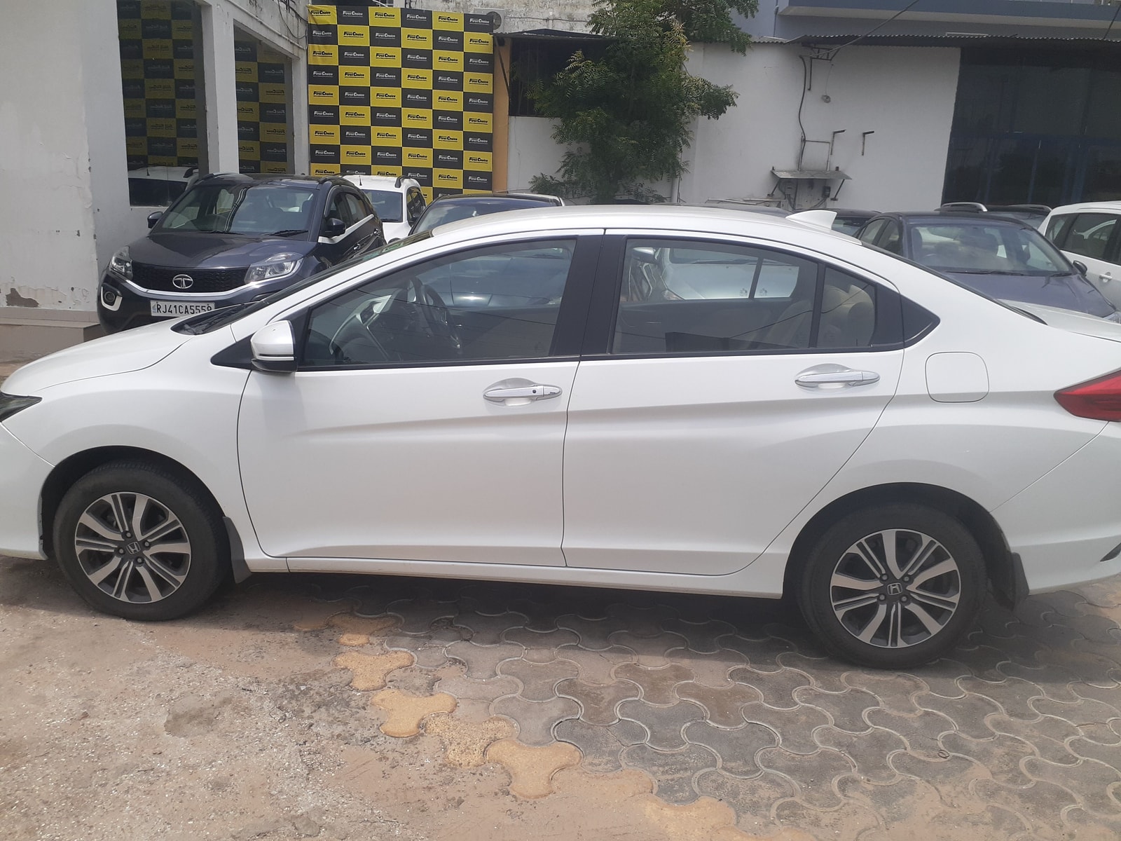 City image 4 City image 4