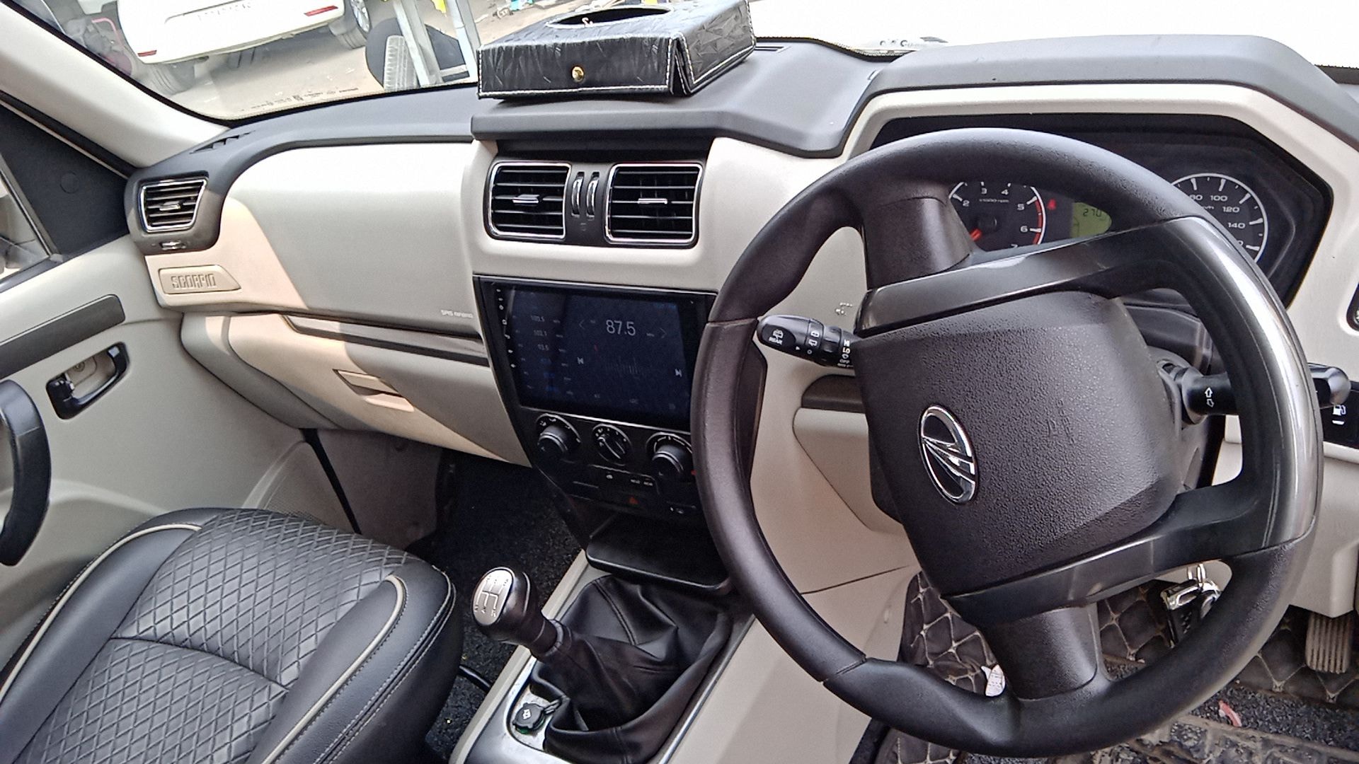 Scorpio image 15 Scorpio image 15