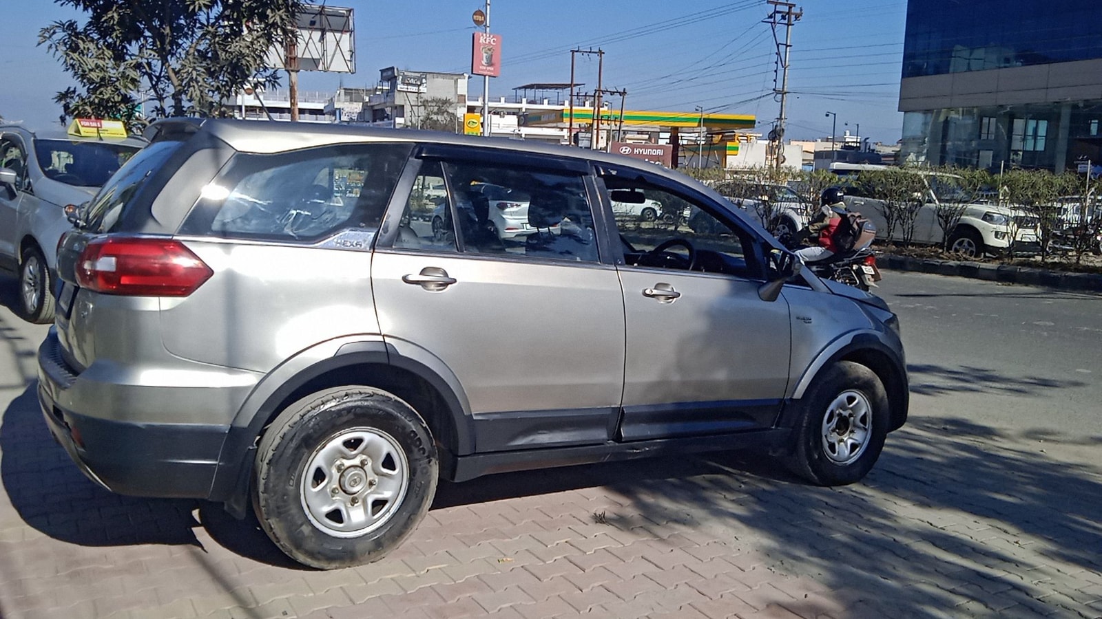 Hexa image 6 Hexa image 6