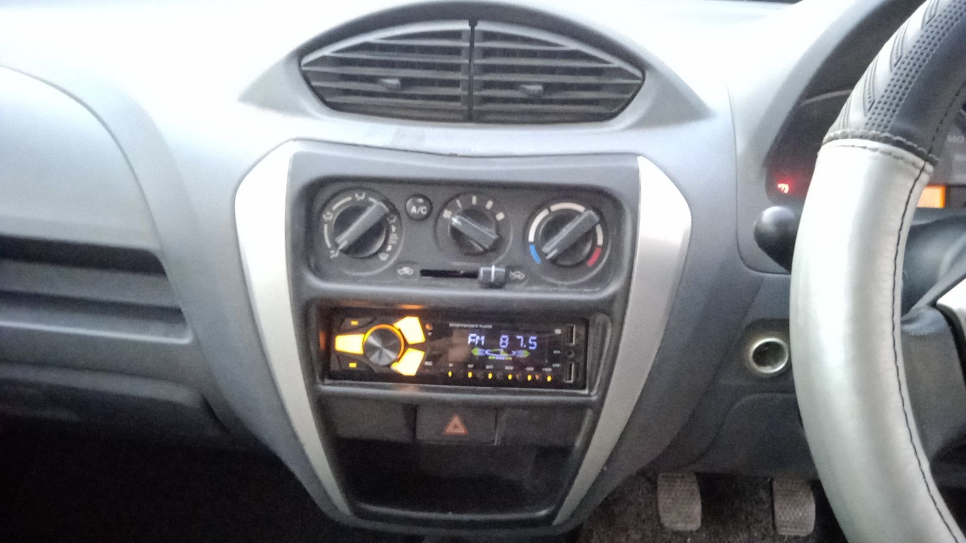 Alto 800 image 17 Alto 800 image 17
