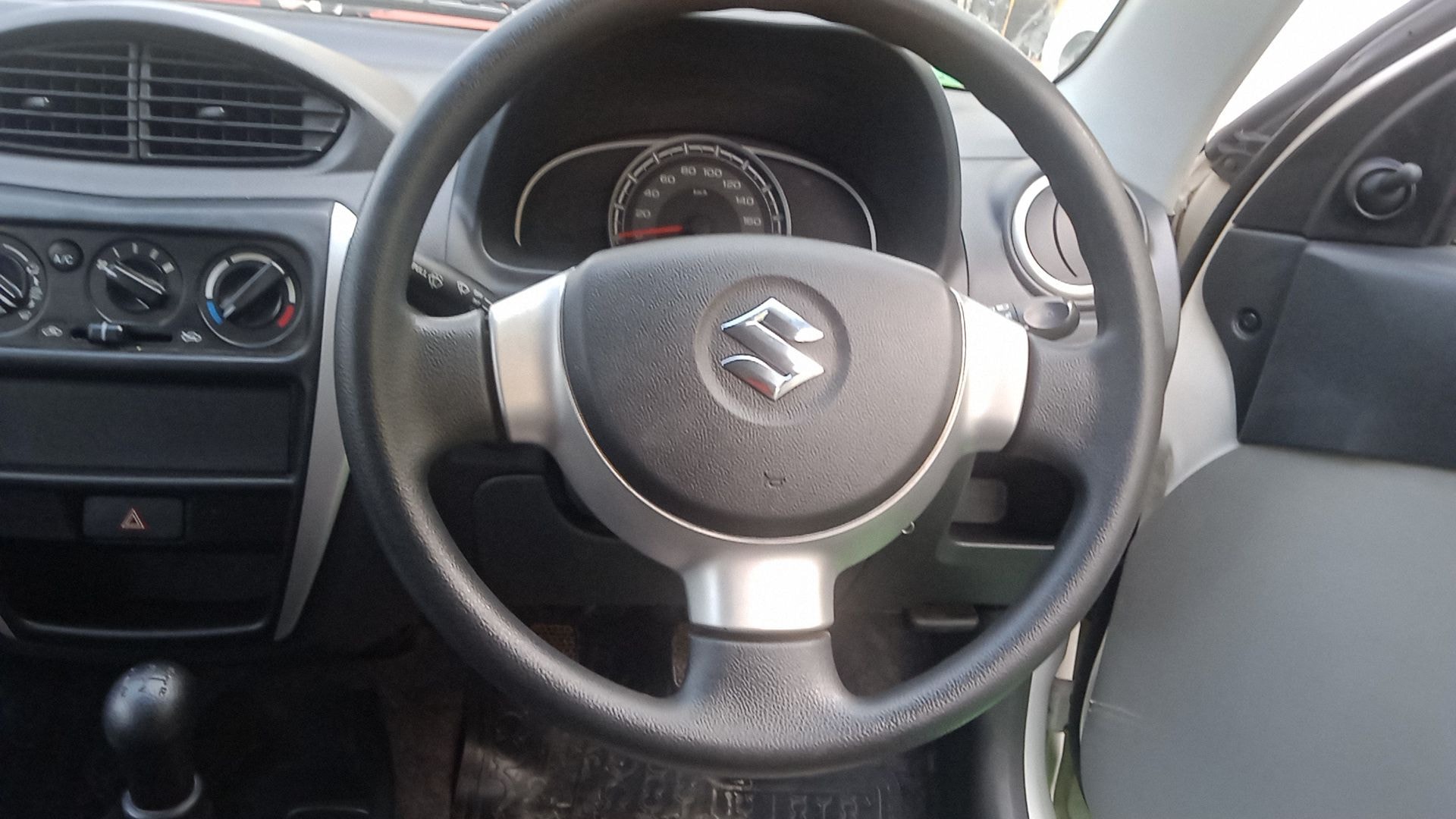 Alto 800 image 17 Alto 800 image 17