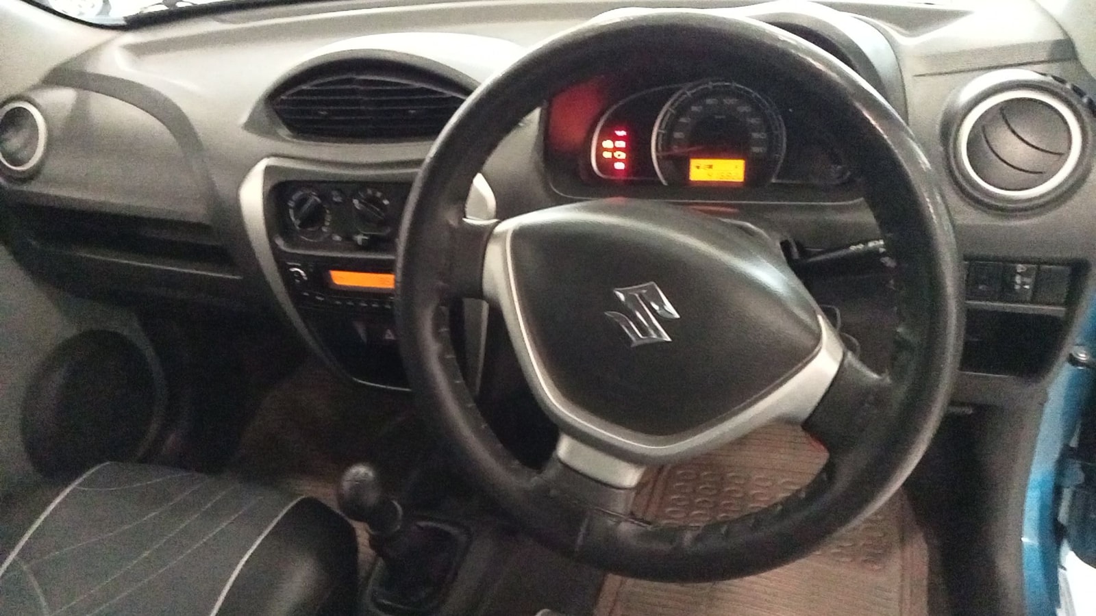 Alto 800 image 15 Alto 800 image 15