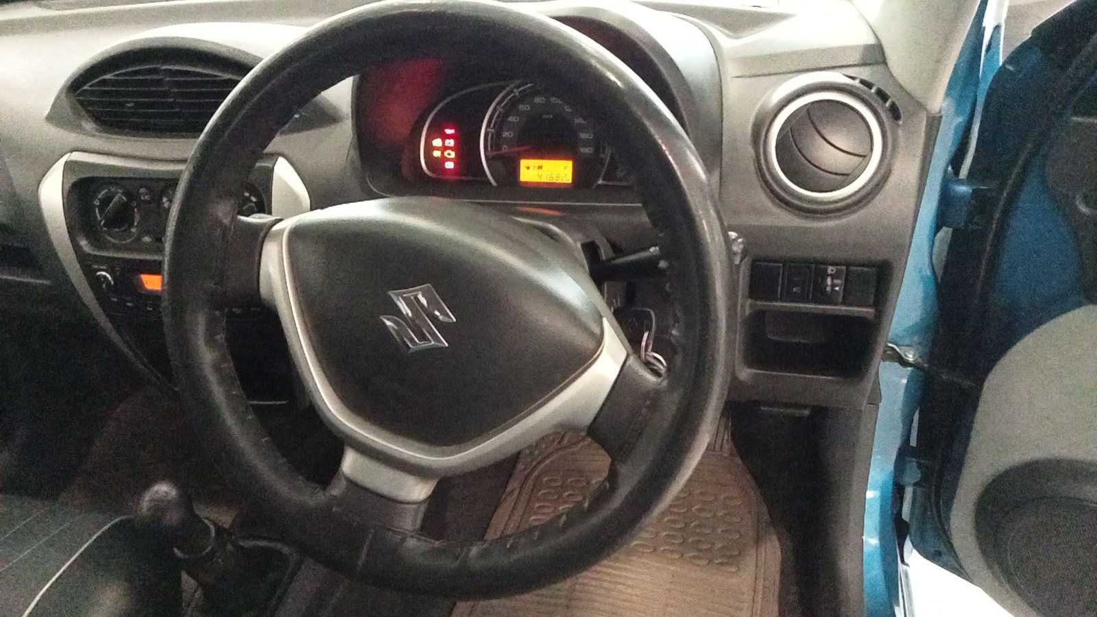 Alto 800 image 18 Alto 800 image 18