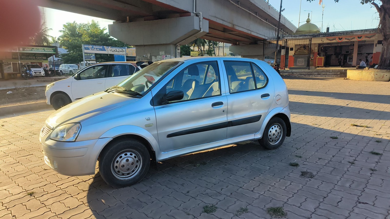 Indica V2 image 1 Indica V2 image 1