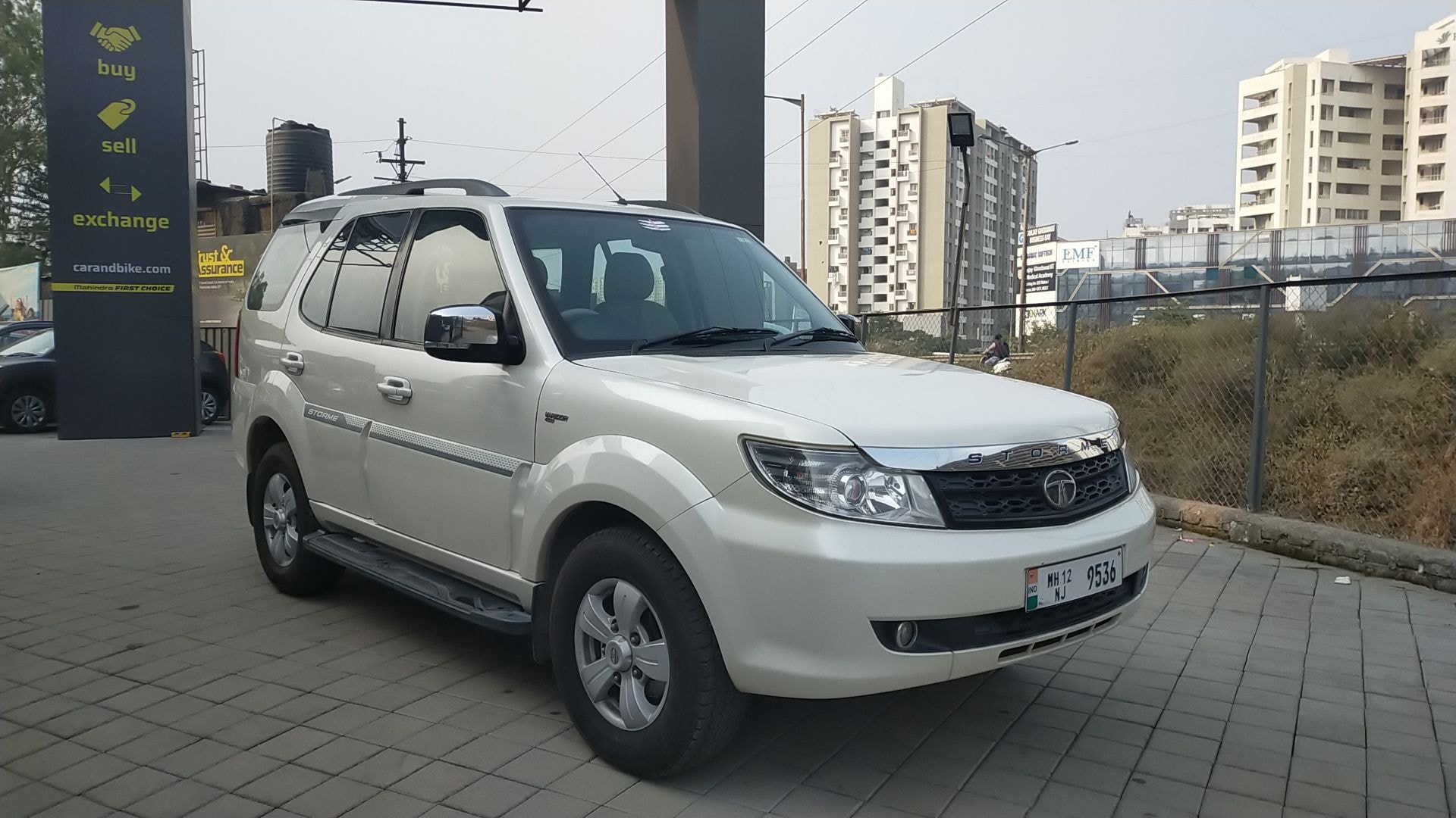 Safari Storme image 9 Safari Storme image 9