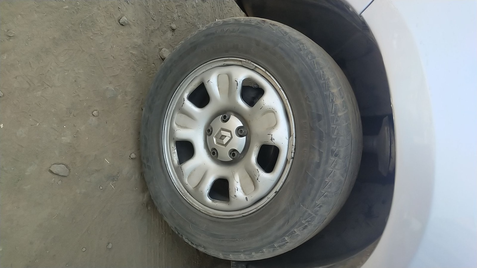 Duster image 5 Duster image 5