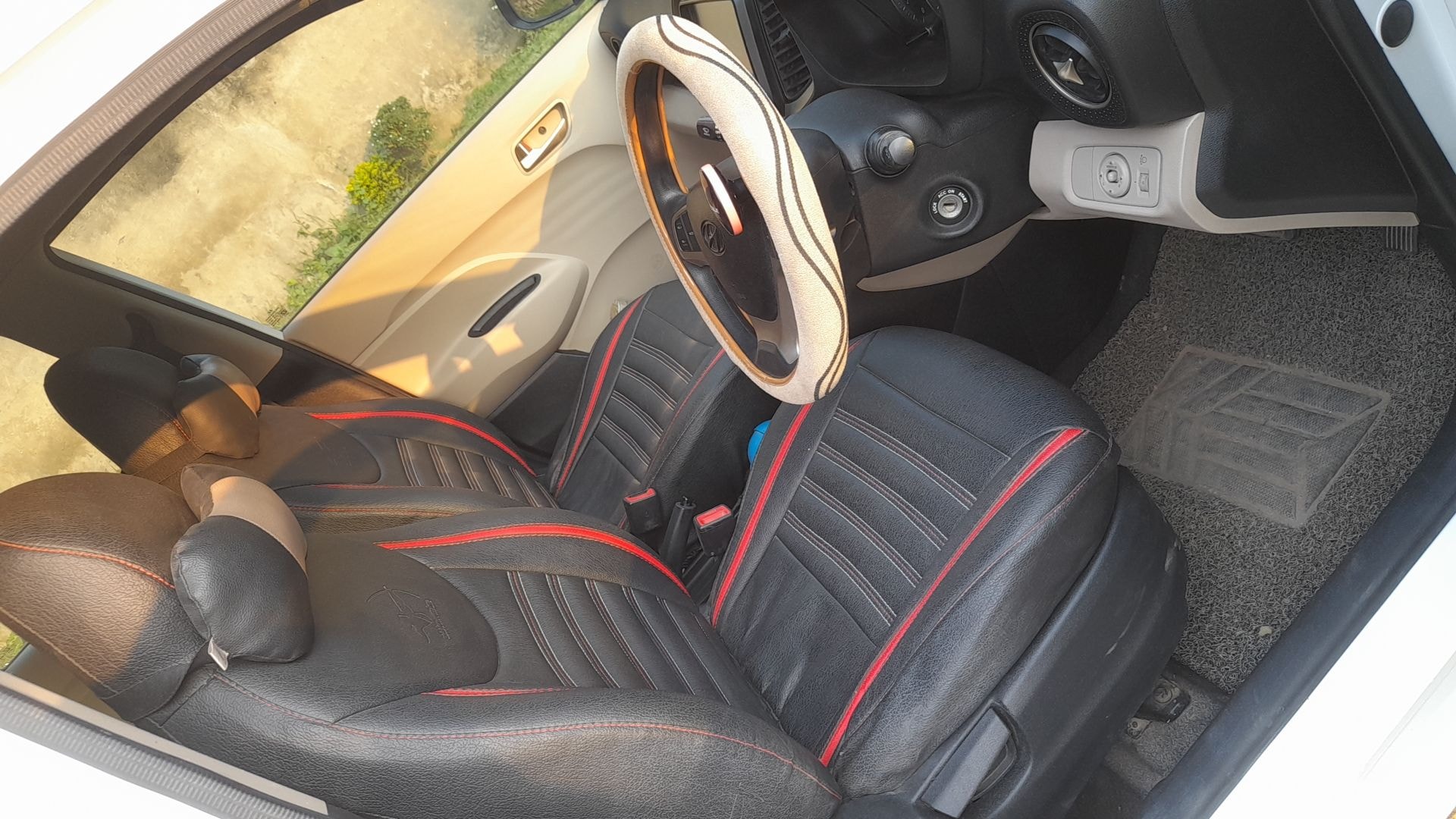 New Santro image 19 New Santro image 19