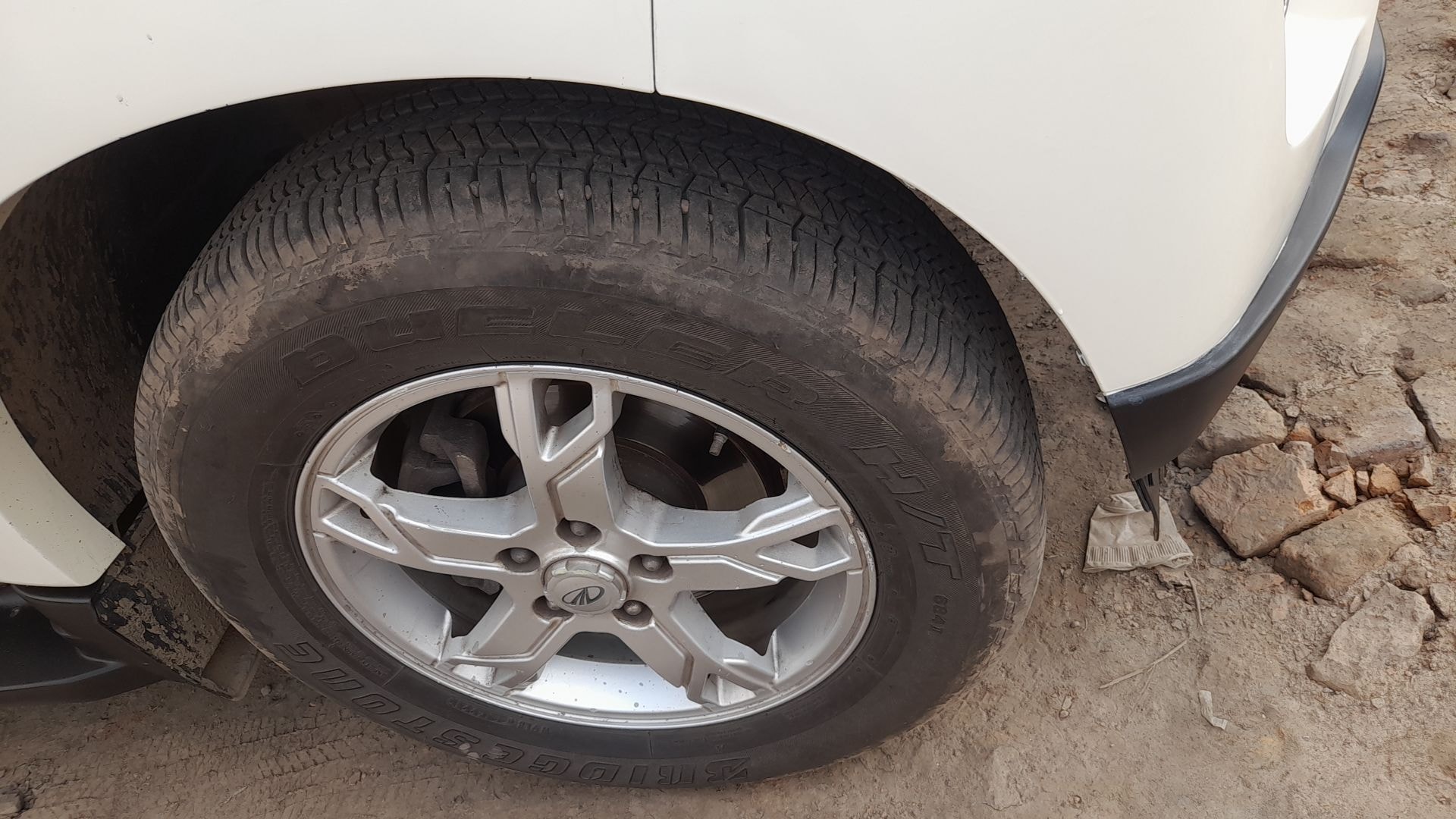 Scorpio image 11 Scorpio image 11