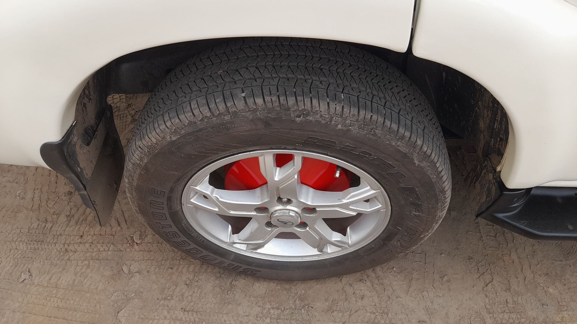 Scorpio image 13 Scorpio image 13