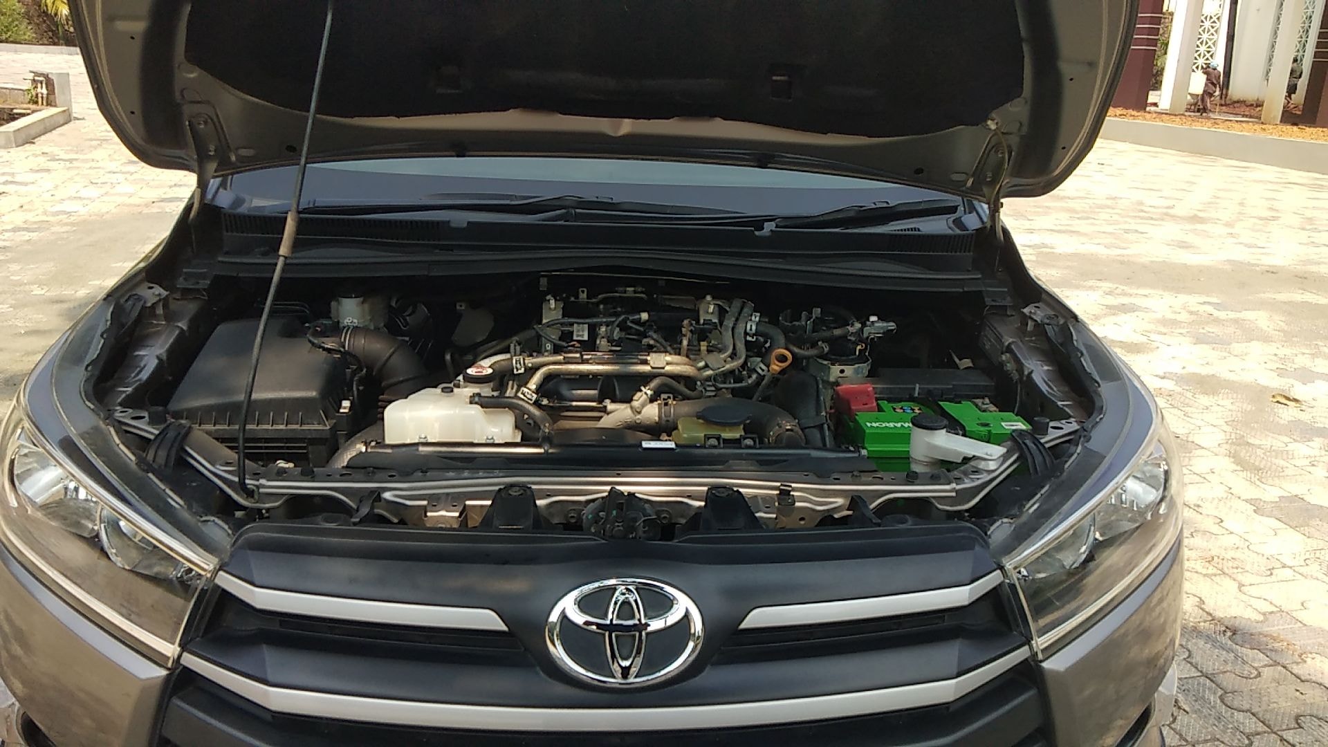 Innova Crysta image 14 Innova Crysta image 14