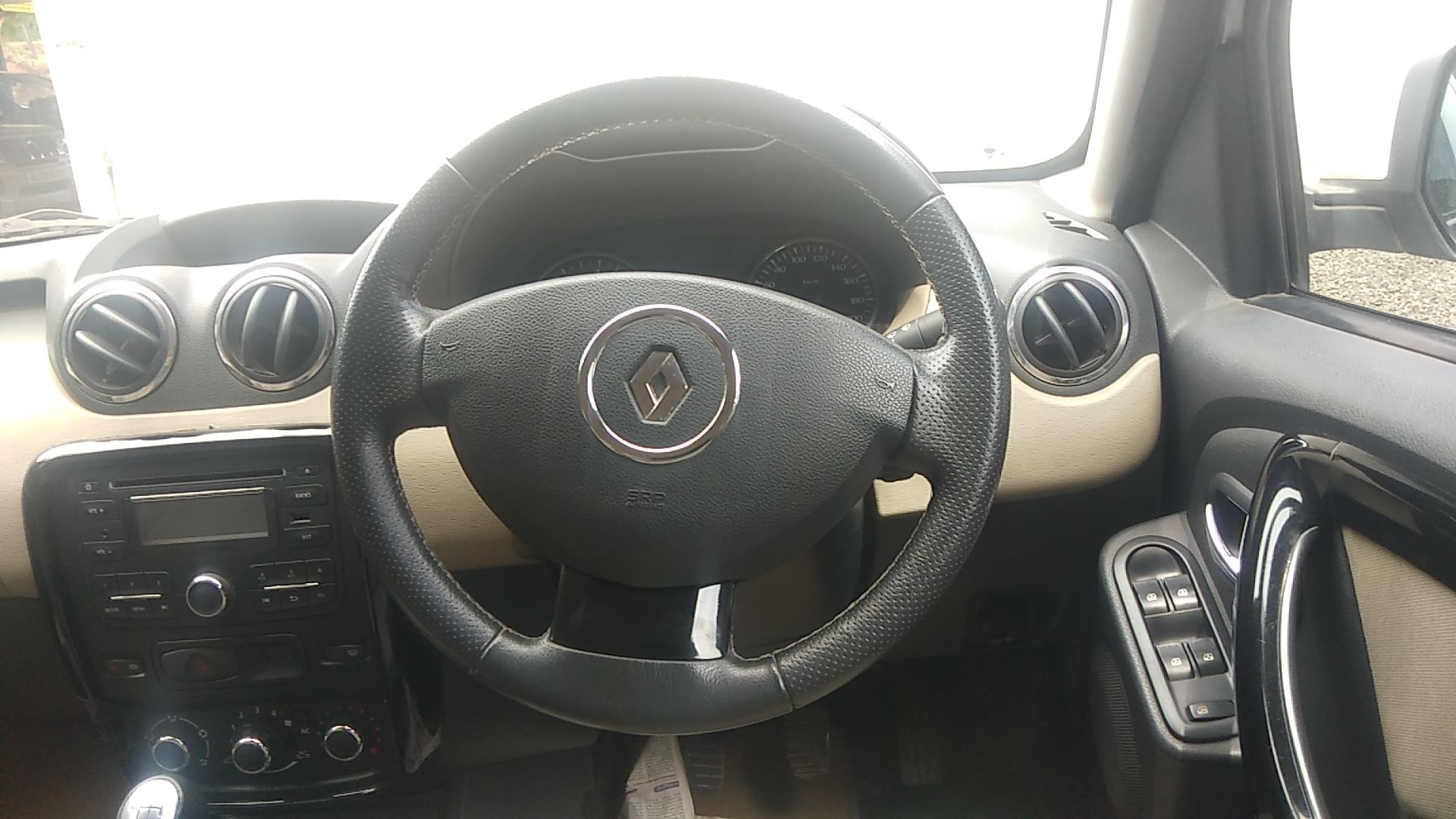 Duster image 18 Duster image 18