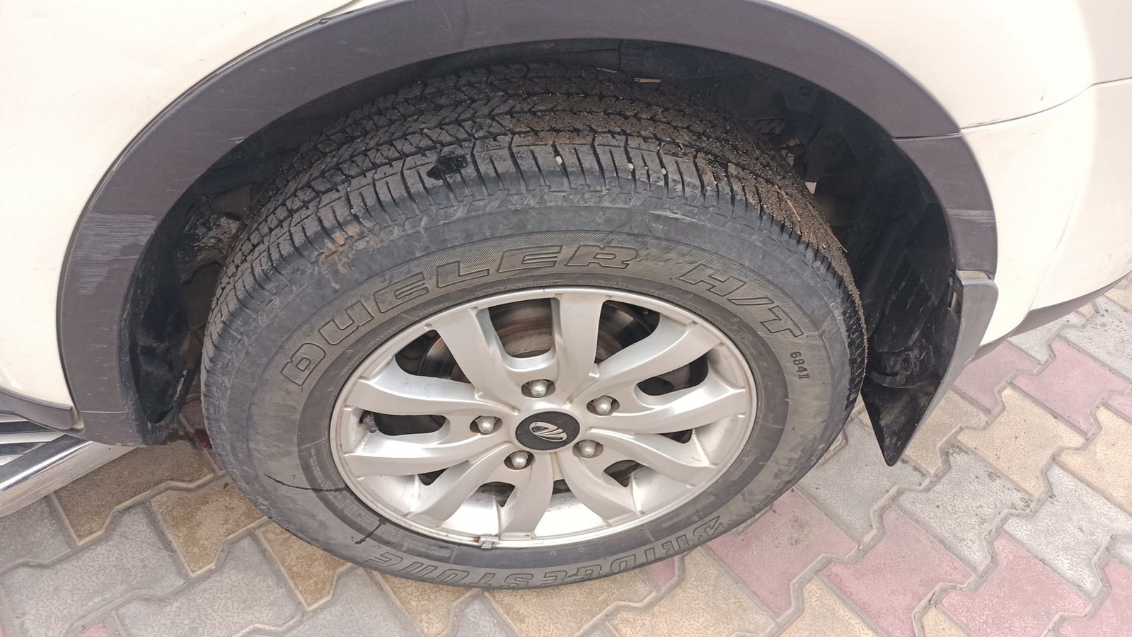 XUV500 image 5 XUV500 image 5