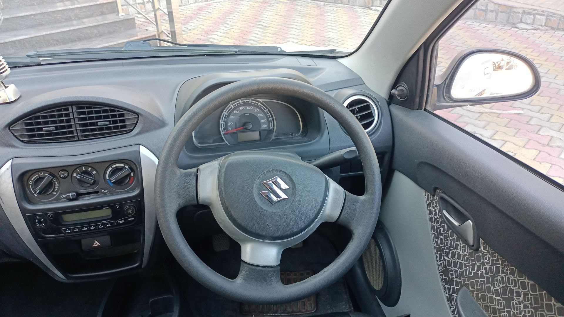 Alto 800 image 18 Alto 800 image 18