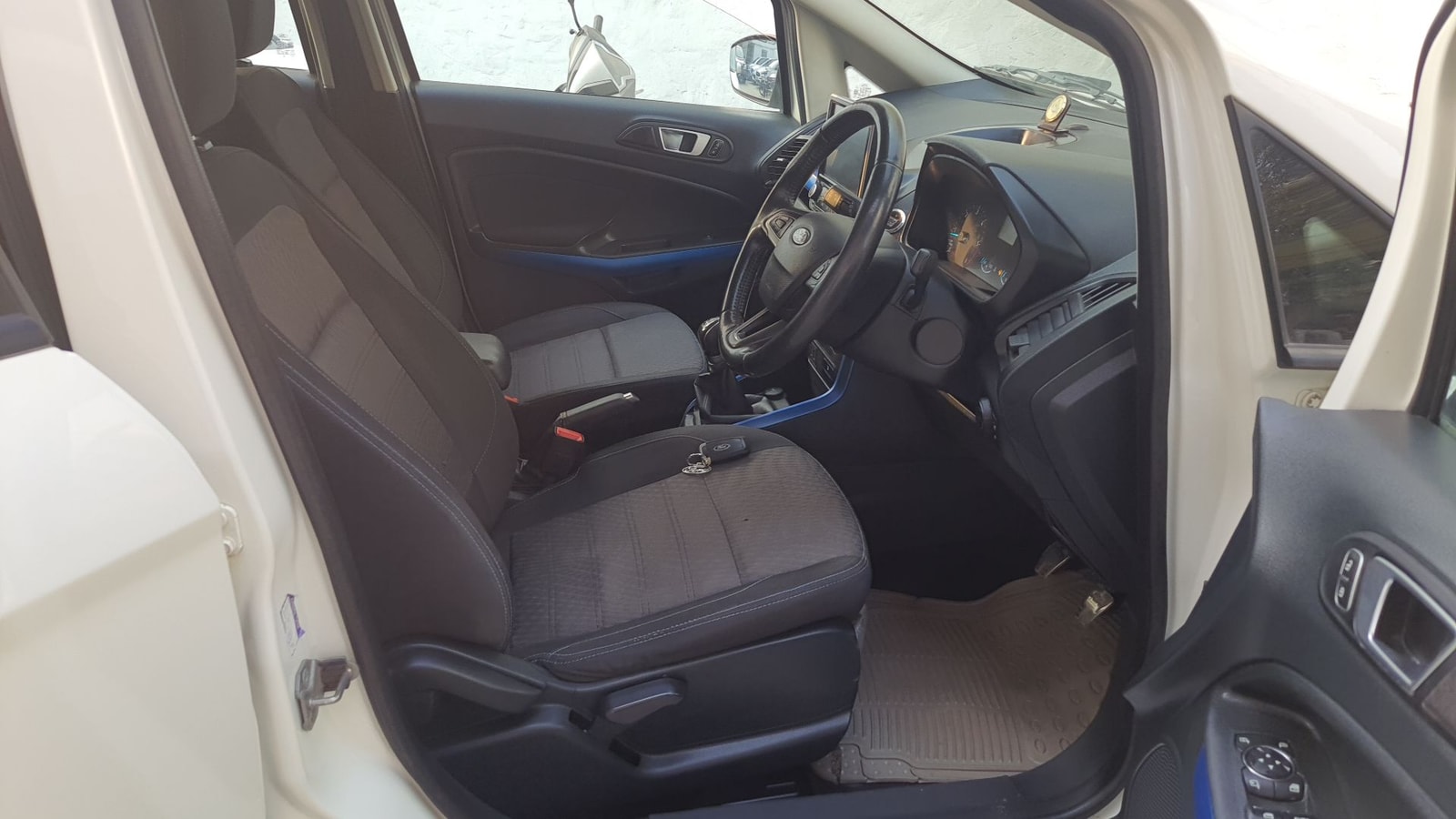 EcoSport image 19 EcoSport image 19