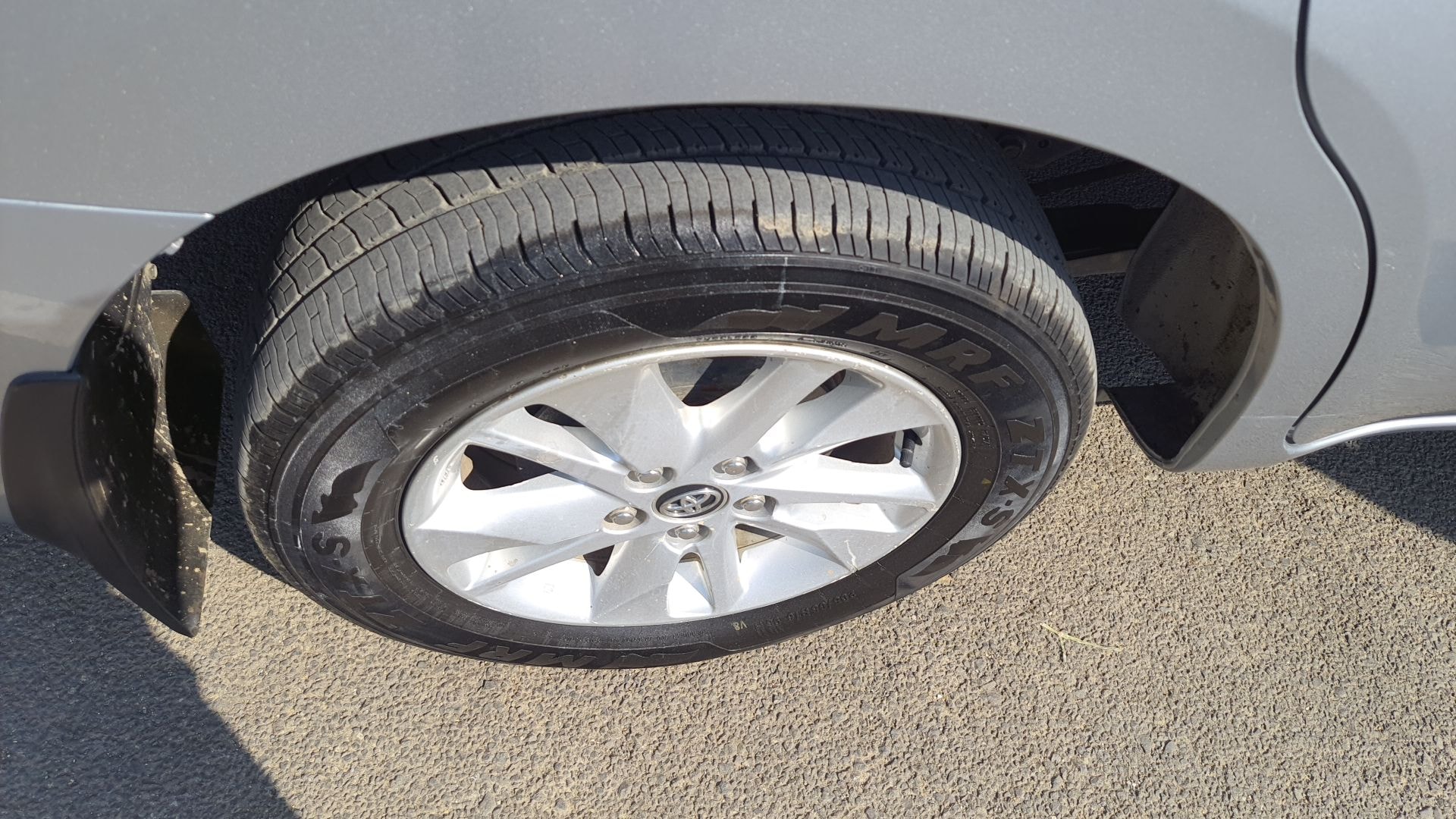 Innova Crysta image 11 Innova Crysta image 11