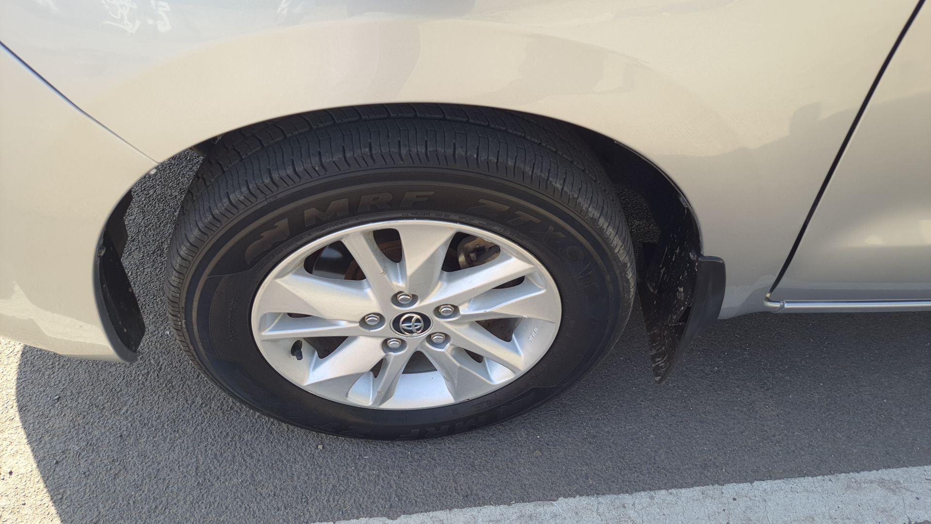 Innova Crysta image 13 Innova Crysta image 13