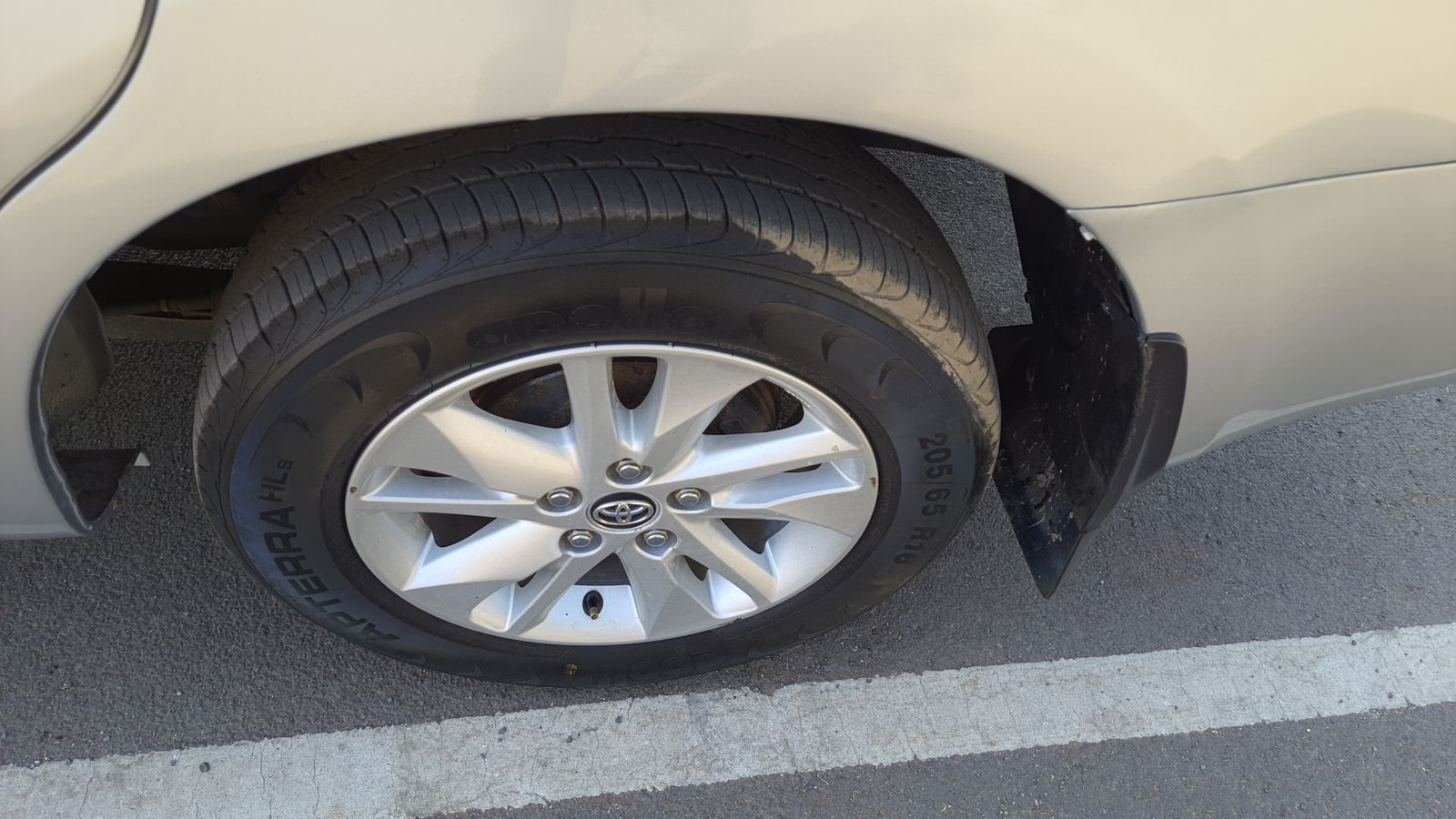 Innova Crysta image 12 Innova Crysta image 12