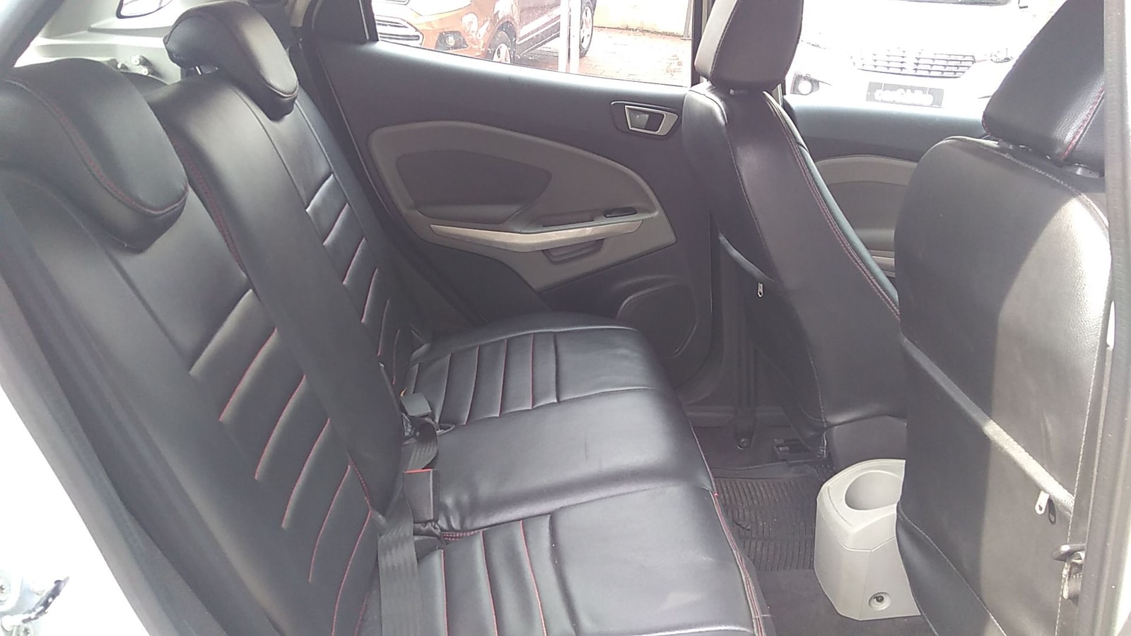 EcoSport image 9 EcoSport image 9