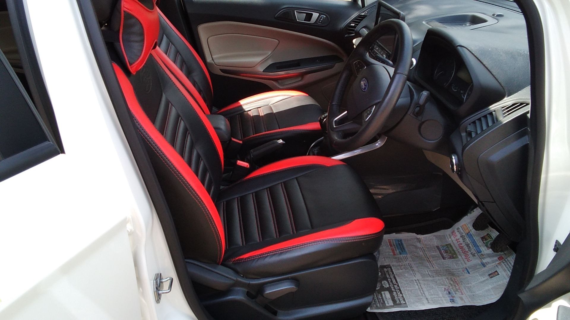 EcoSport image 19 EcoSport image 19