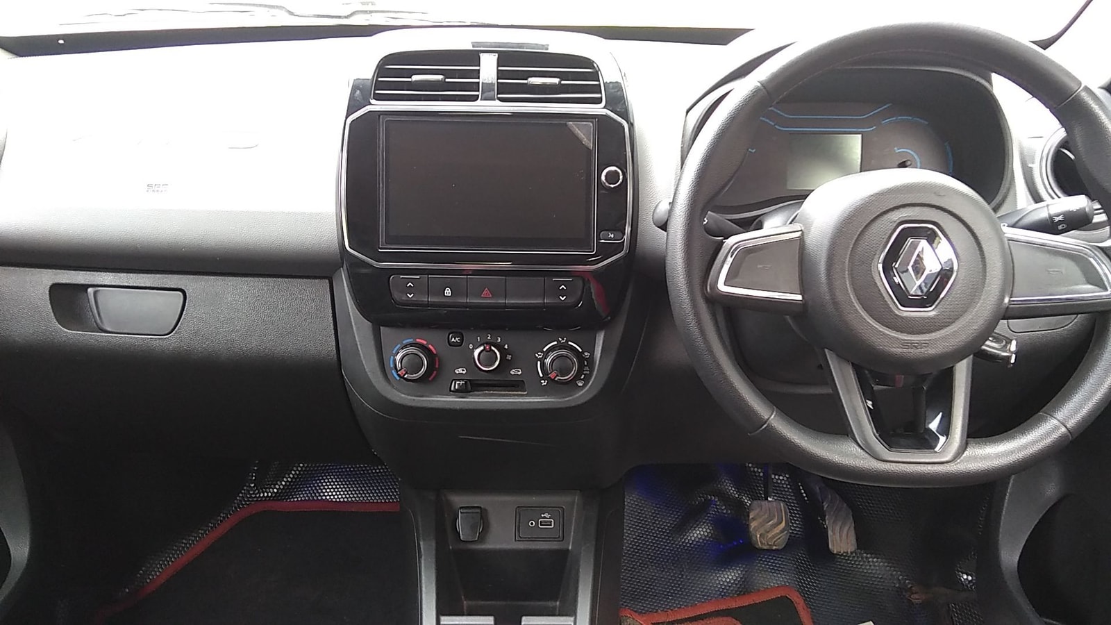 Kwid image 15 Kwid image 15