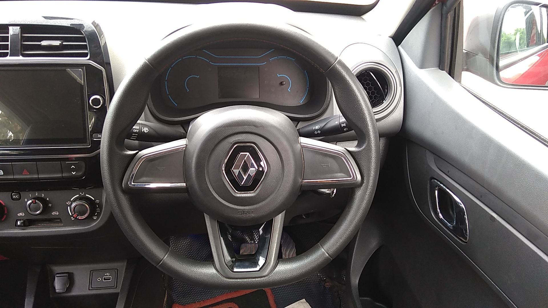 Kwid image 18 Kwid image 18