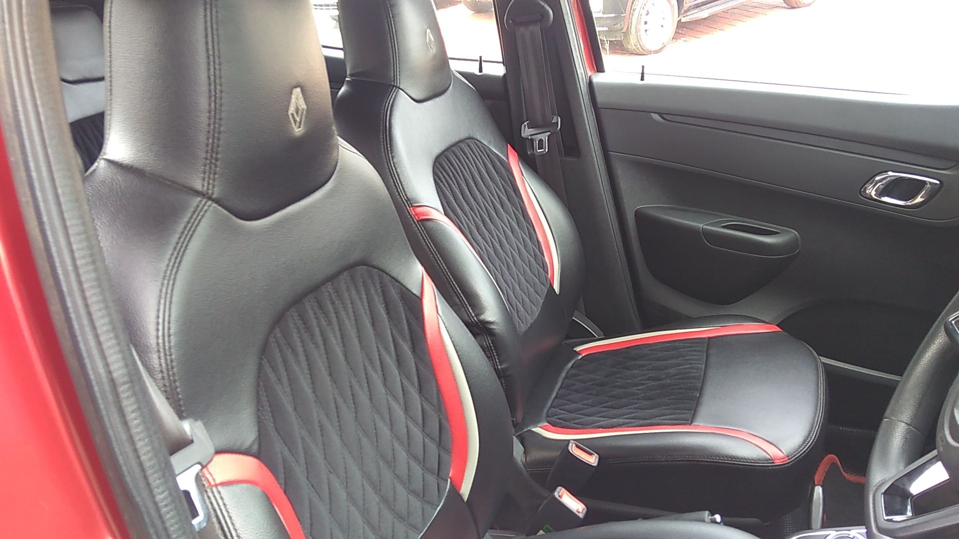 Kwid image 19 Kwid image 19