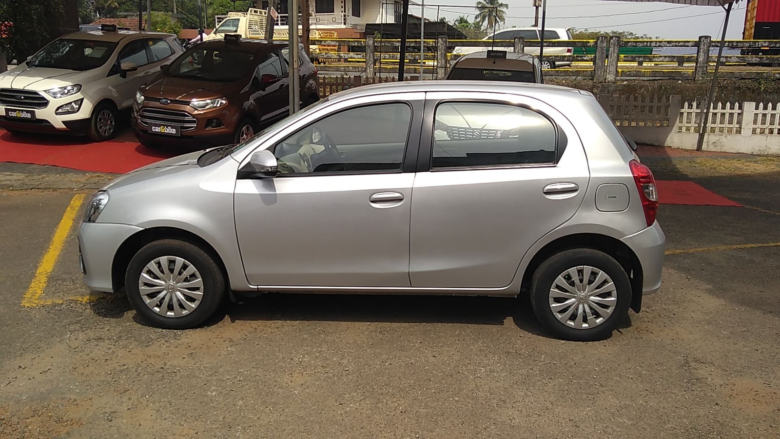 Etios image 2 Etios image 2