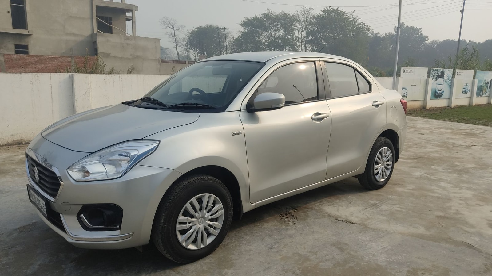 Swift DZire image 1 Swift DZire image 1