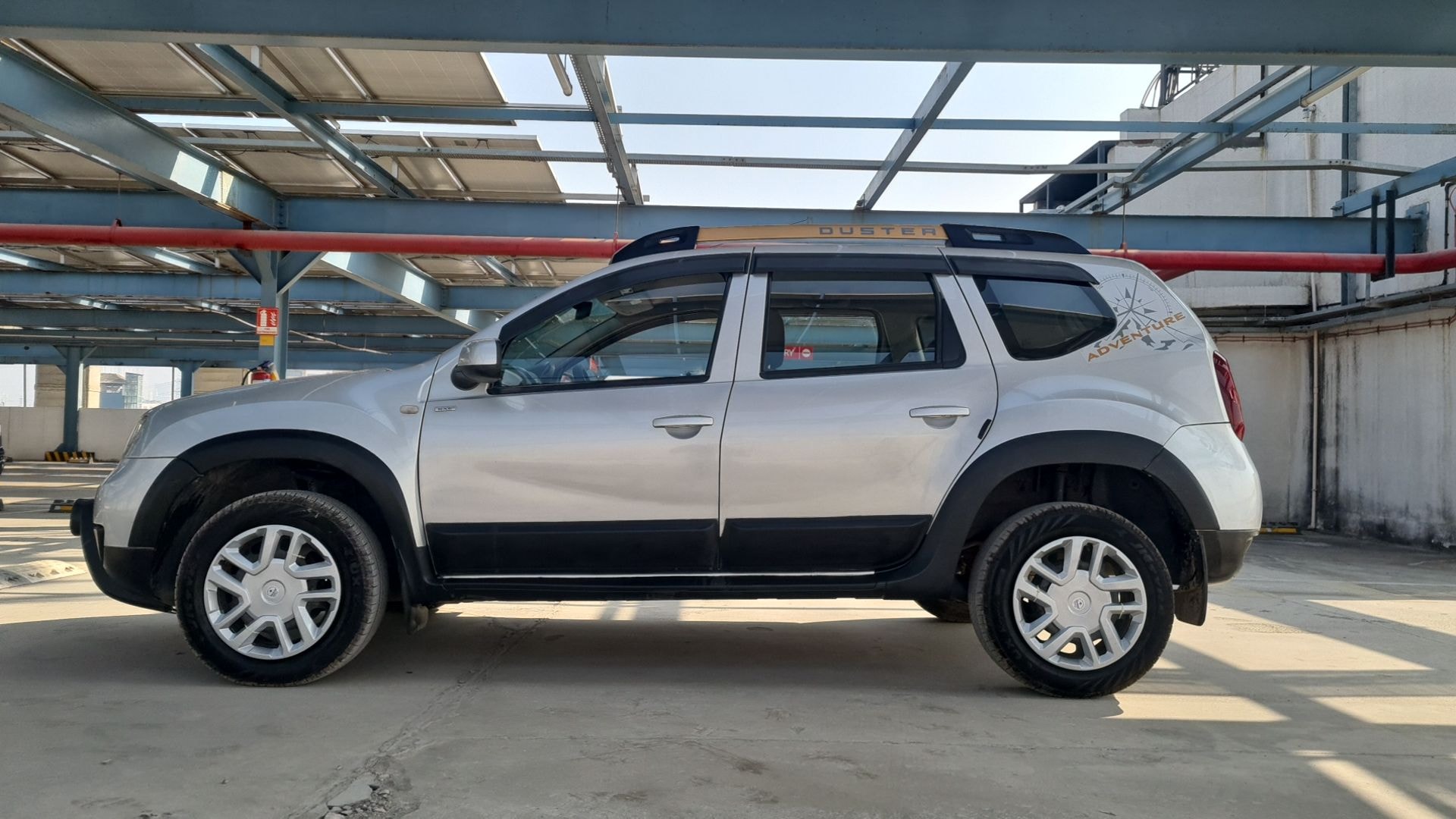 Duster image 2 Duster image 2