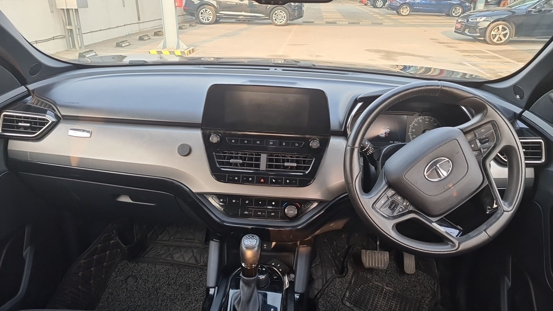 Harrier image 15 Harrier image 15