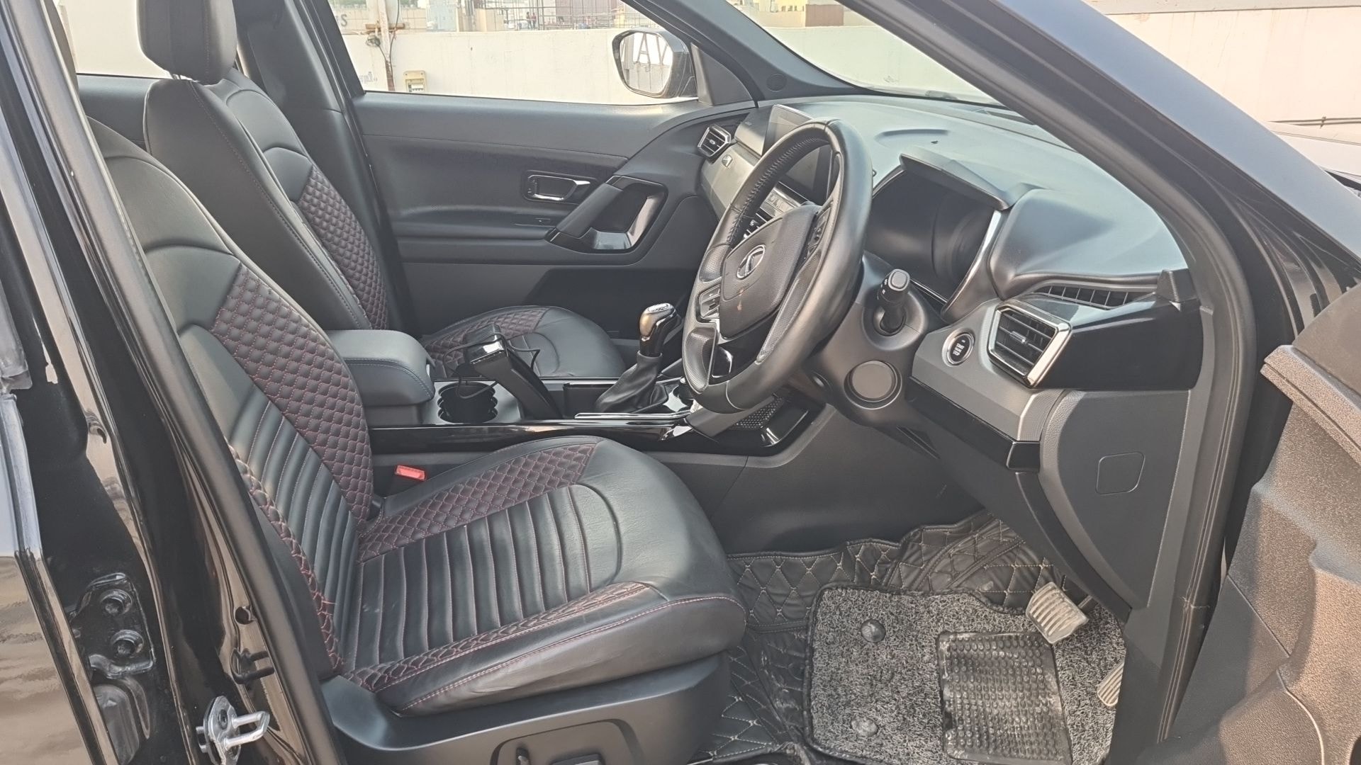 Harrier image 19 Harrier image 19