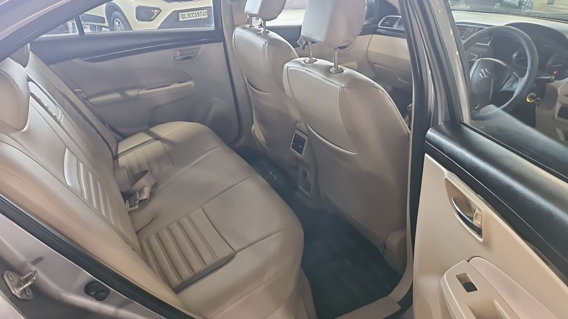 Ciaz image 8 Ciaz image 8