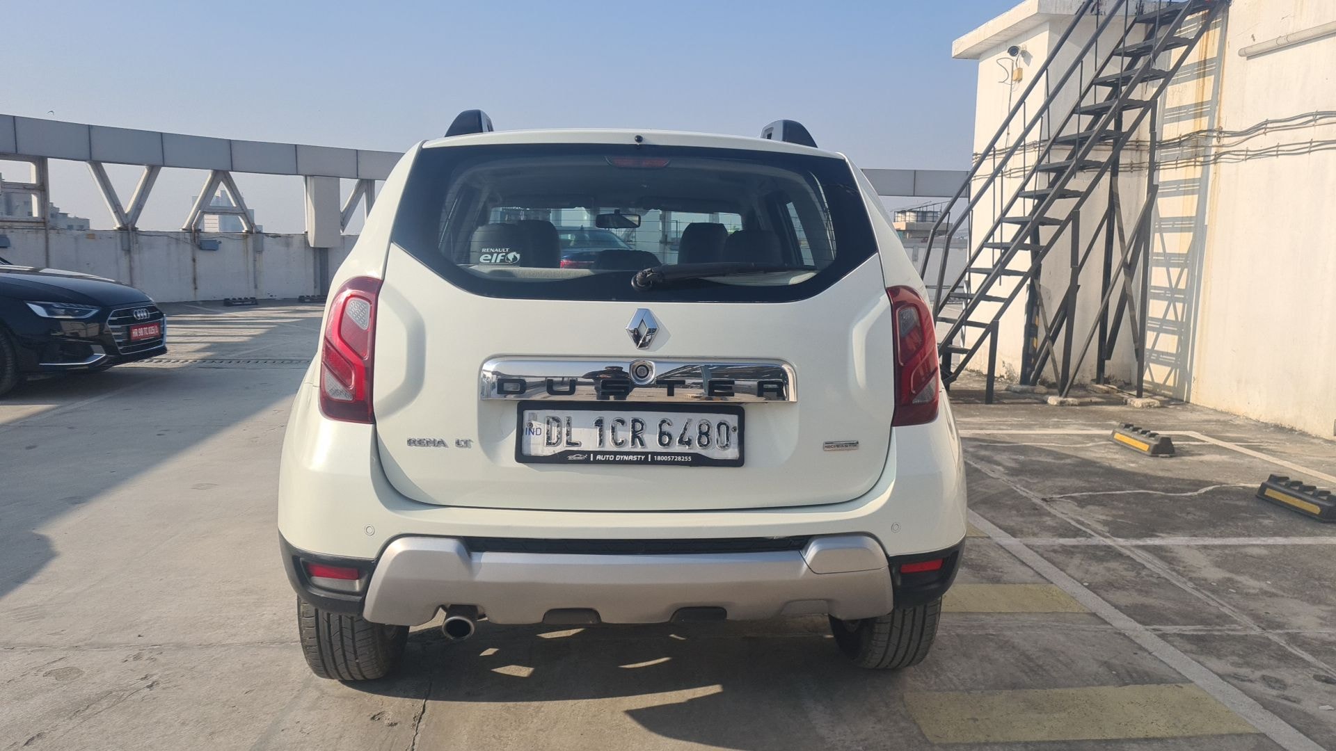 Duster image 4 Duster image 4