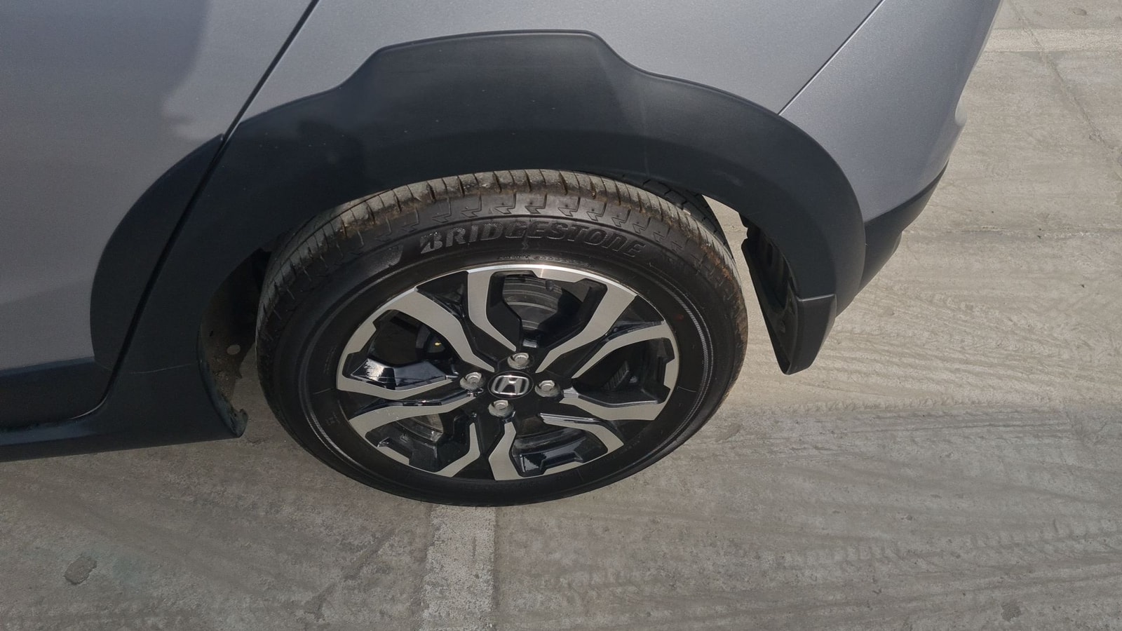 WR-V image 5 WR-V image 5