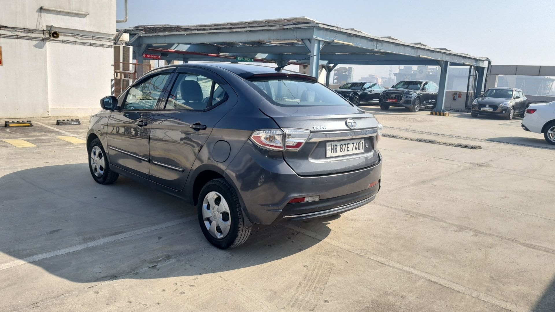 Tigor image 3 Tigor image 3