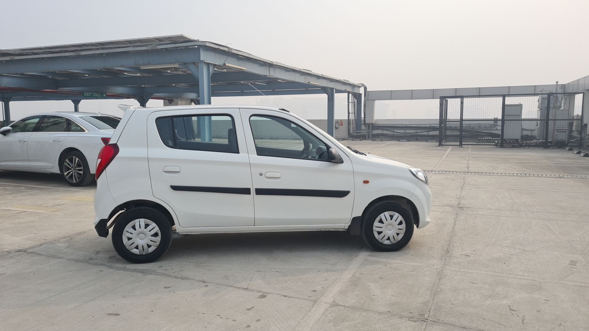 Alto 800 image 7 Alto 800 image 7