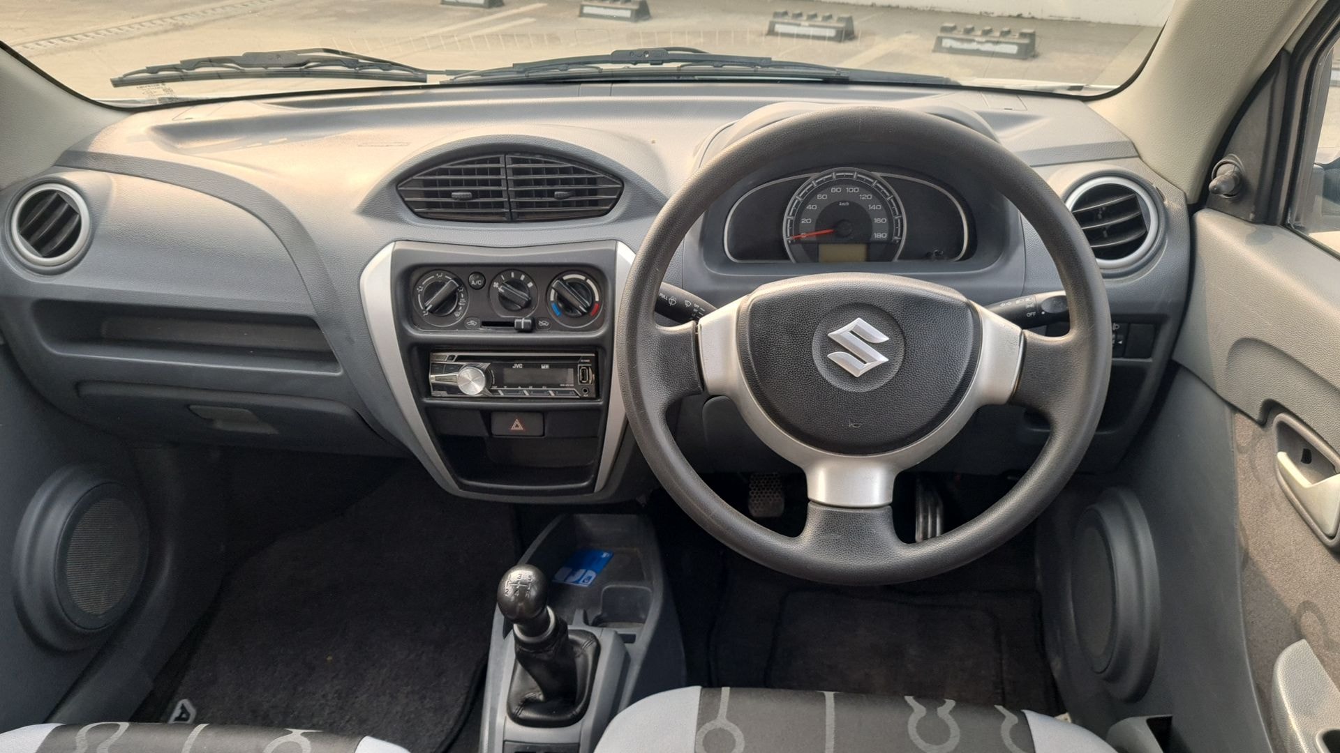 Alto 800 image 15 Alto 800 image 15