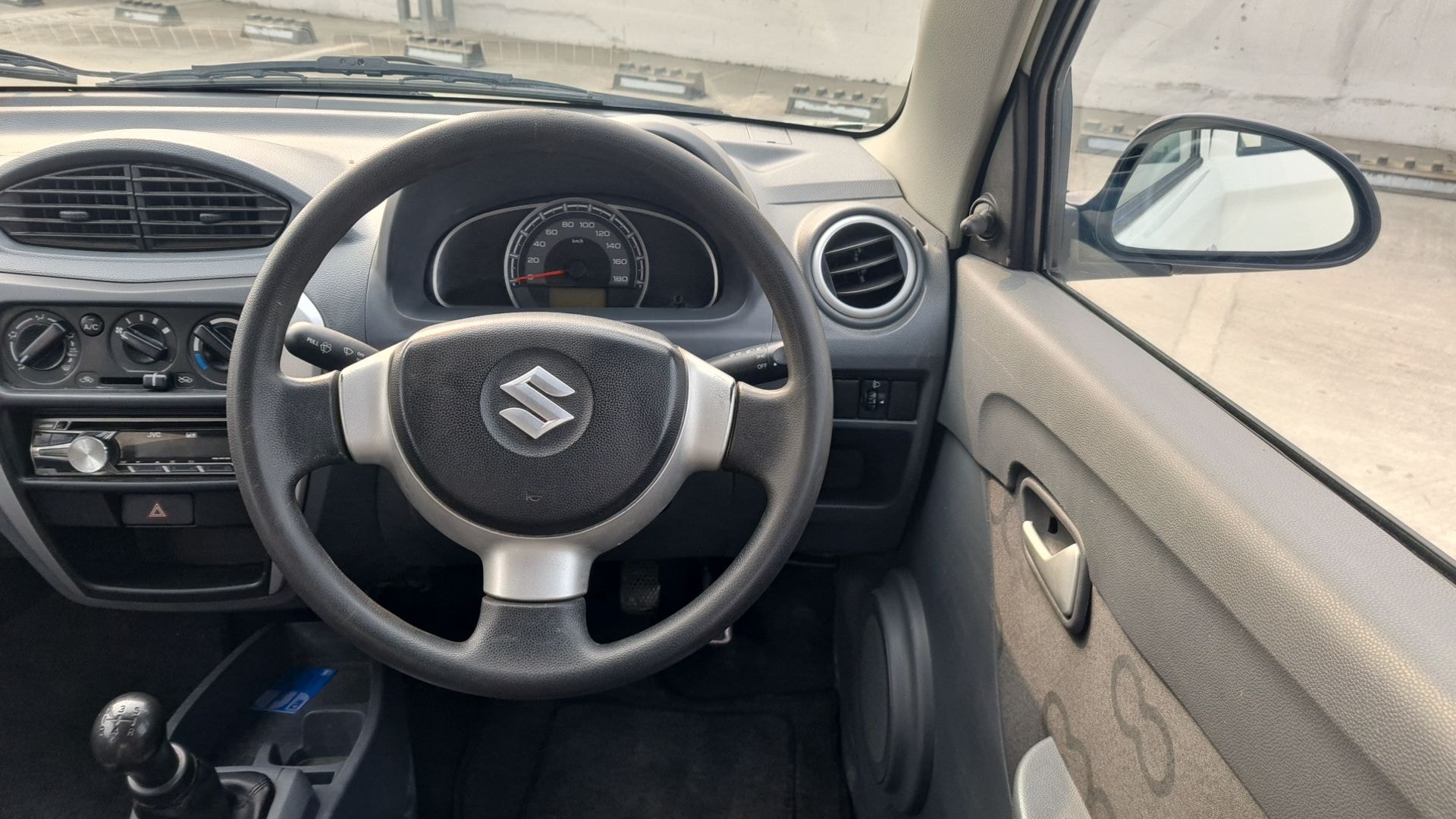 Alto 800 image 18 Alto 800 image 18