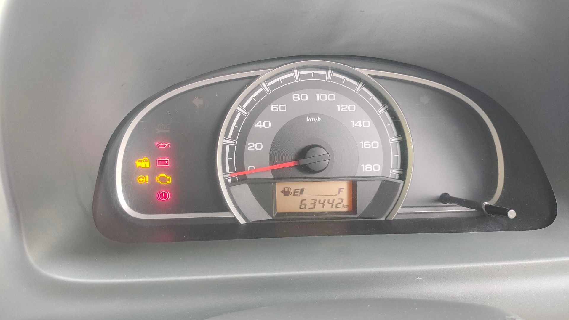 Alto 800 image 12 Alto 800 image 12