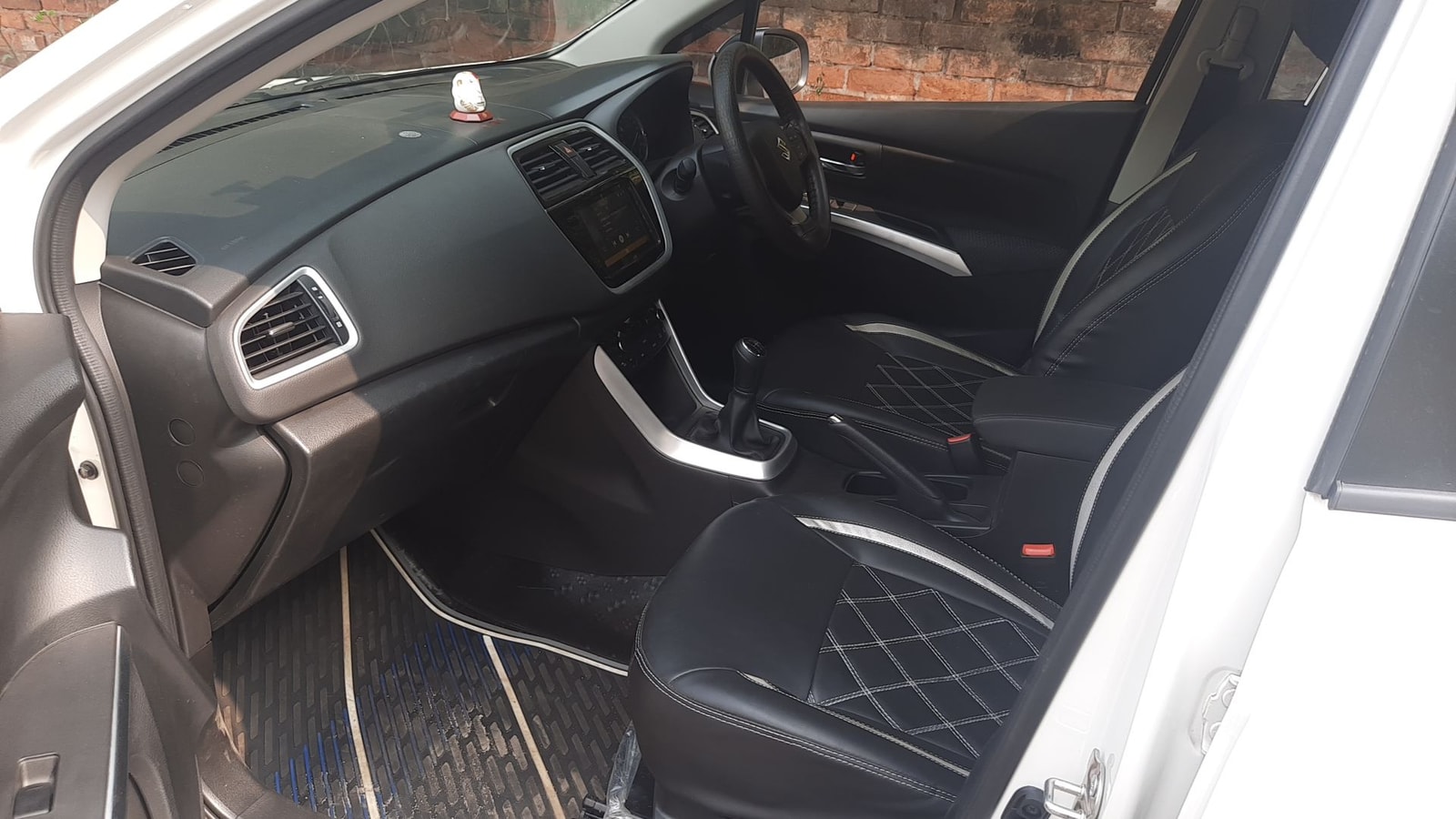 S-Cross image 19 S-Cross image 19