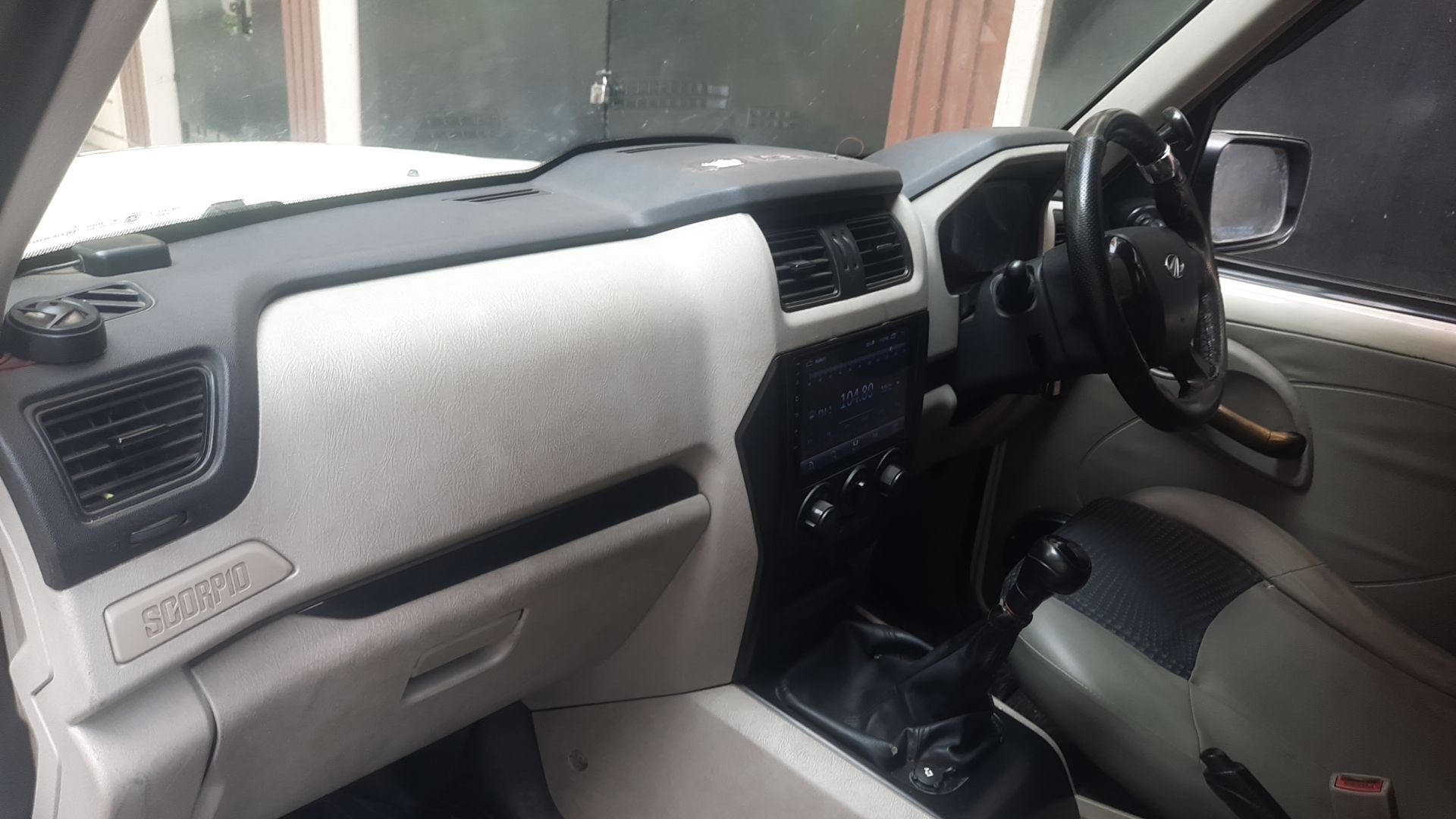 Scorpio image 15 Scorpio image 15