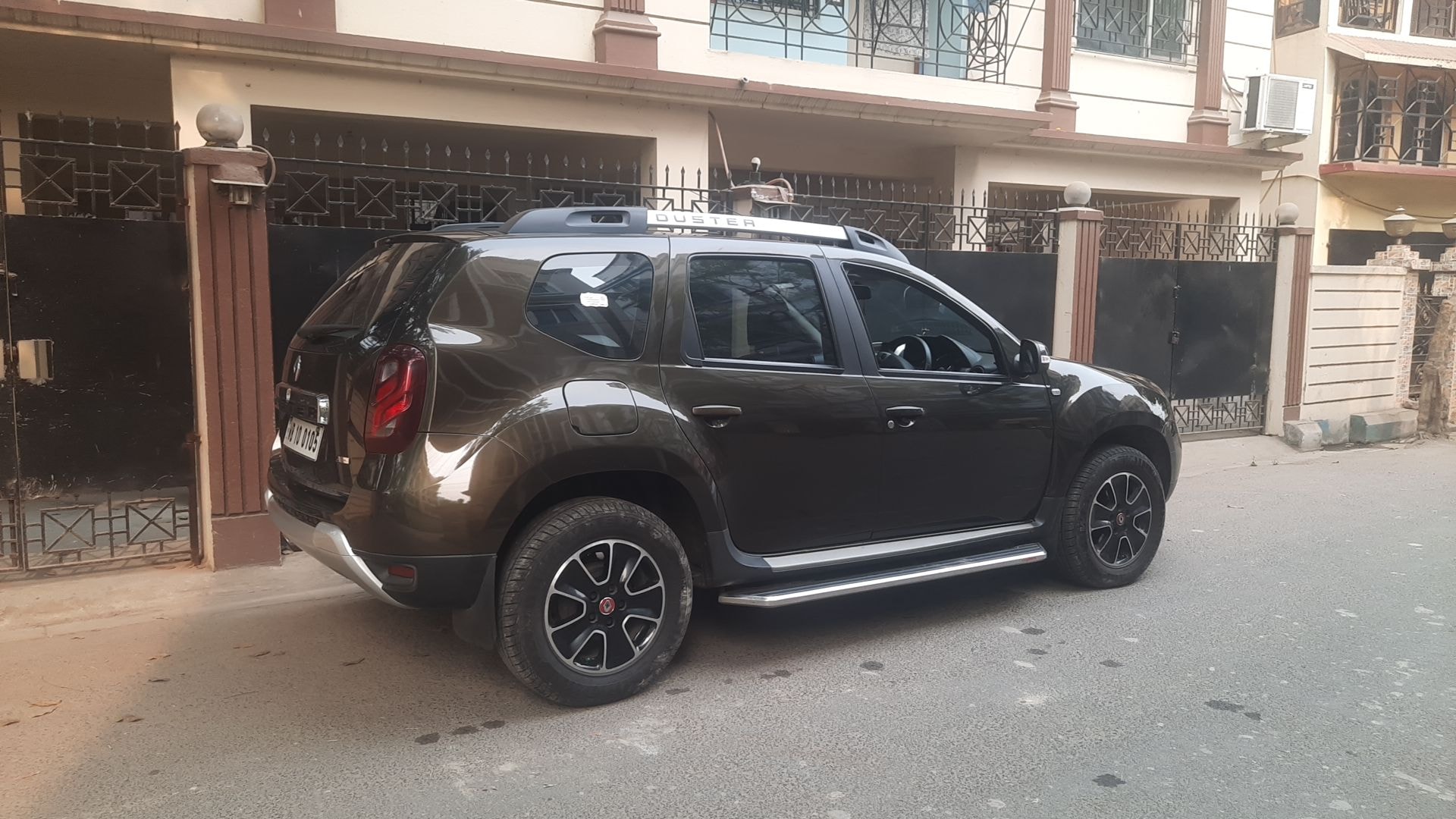 Duster image 6 Duster image 6