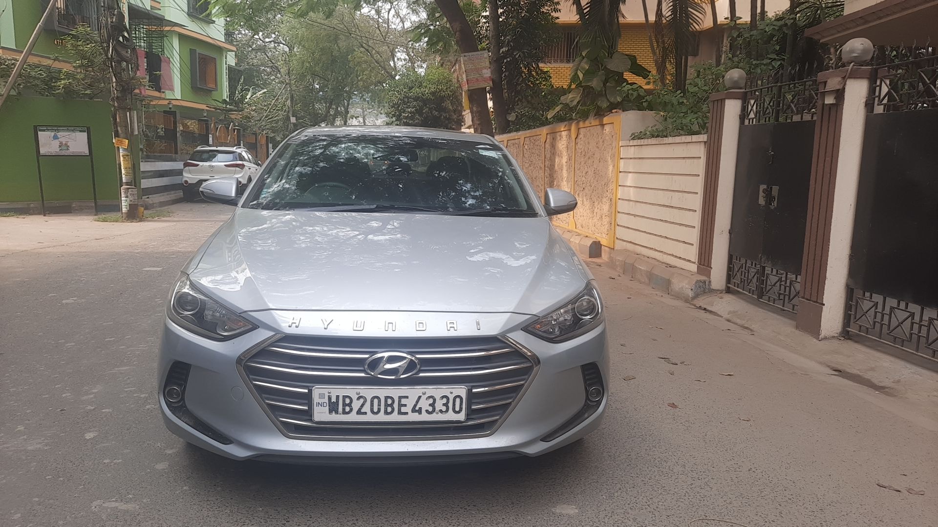 Elantra image 10 Elantra image 10