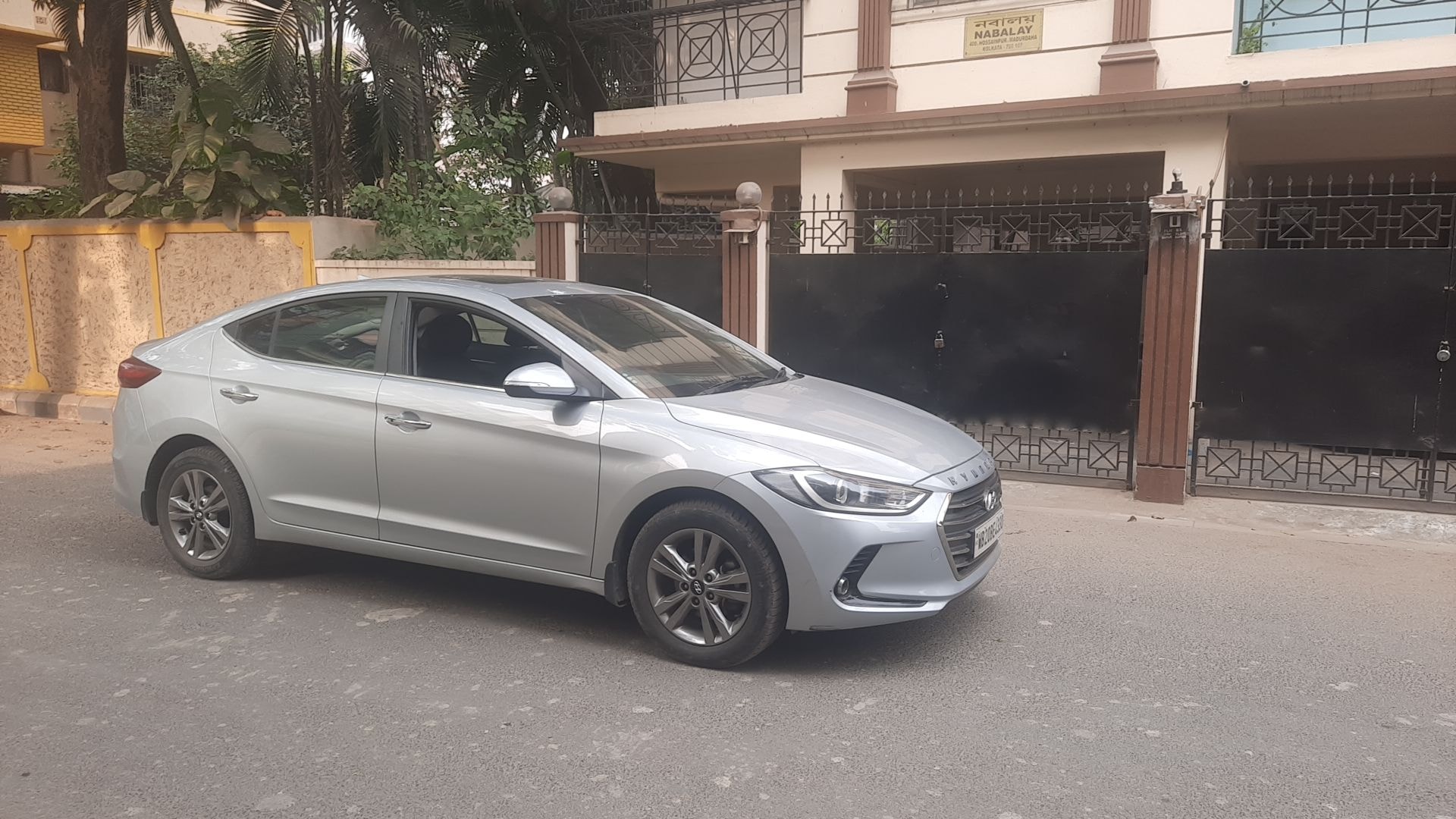 Elantra image 9 Elantra image 9