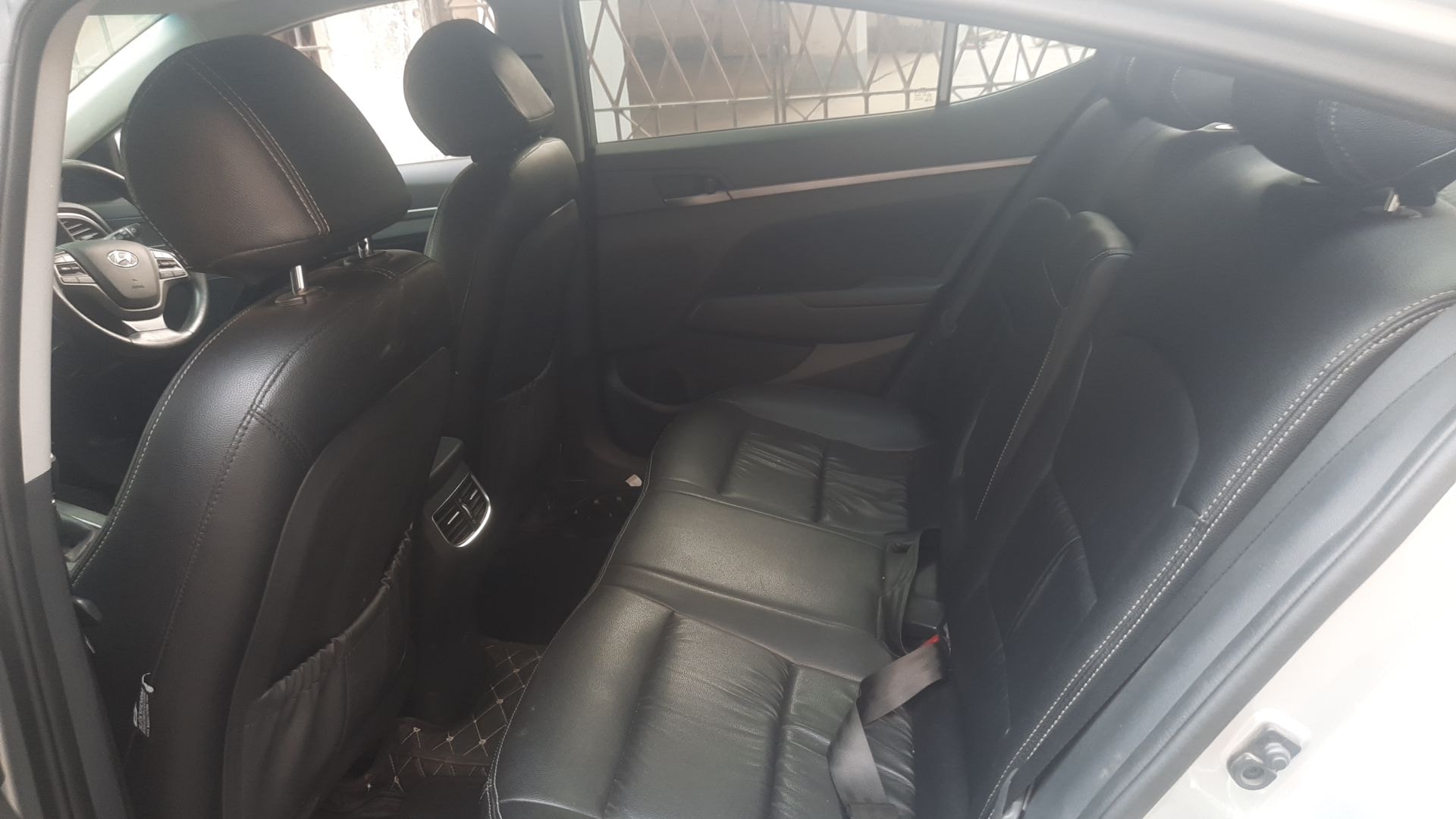 Elantra image 8 Elantra image 8