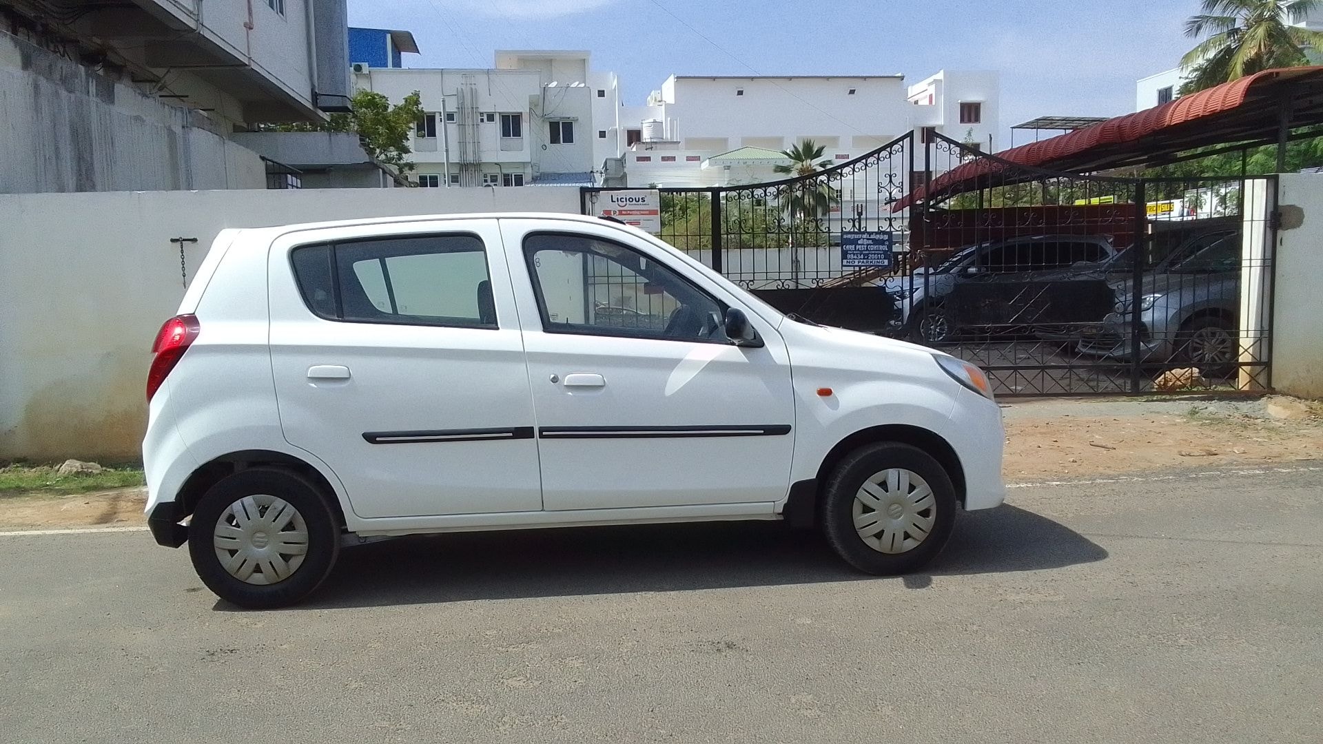 Alto 800 image 7 Alto 800 image 7