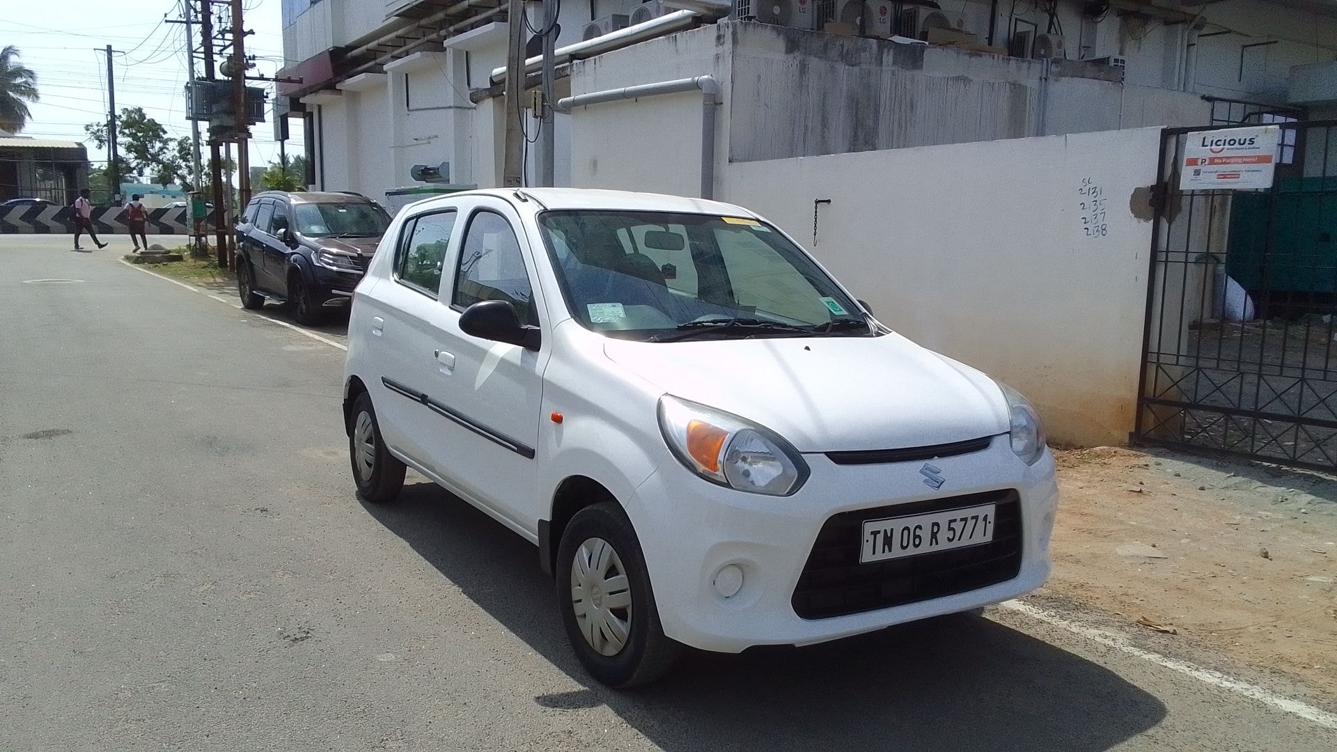 Alto 800 image 9 Alto 800 image 9